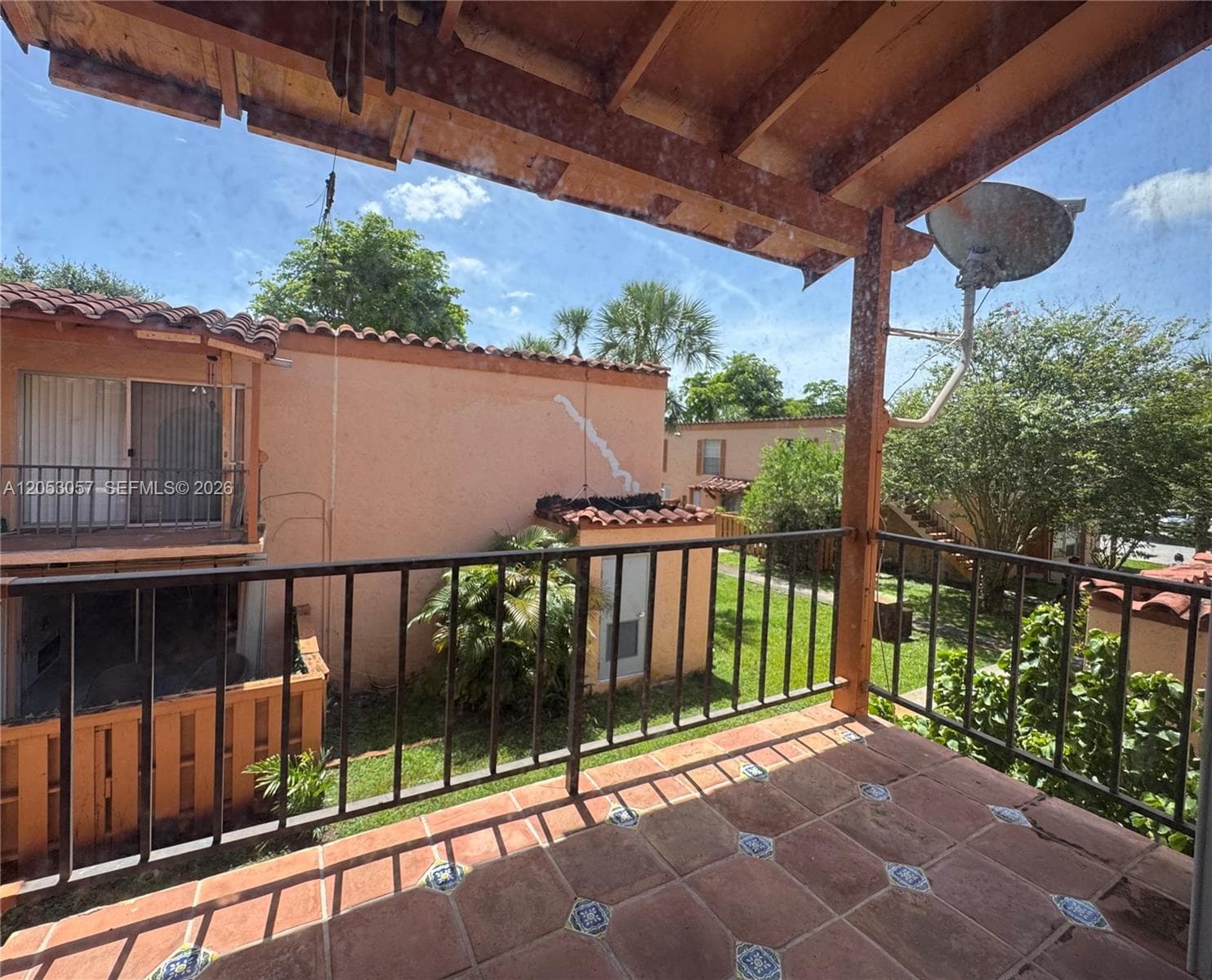 7208 Fairway Dr # I14, Miami Lakes, FL 33014