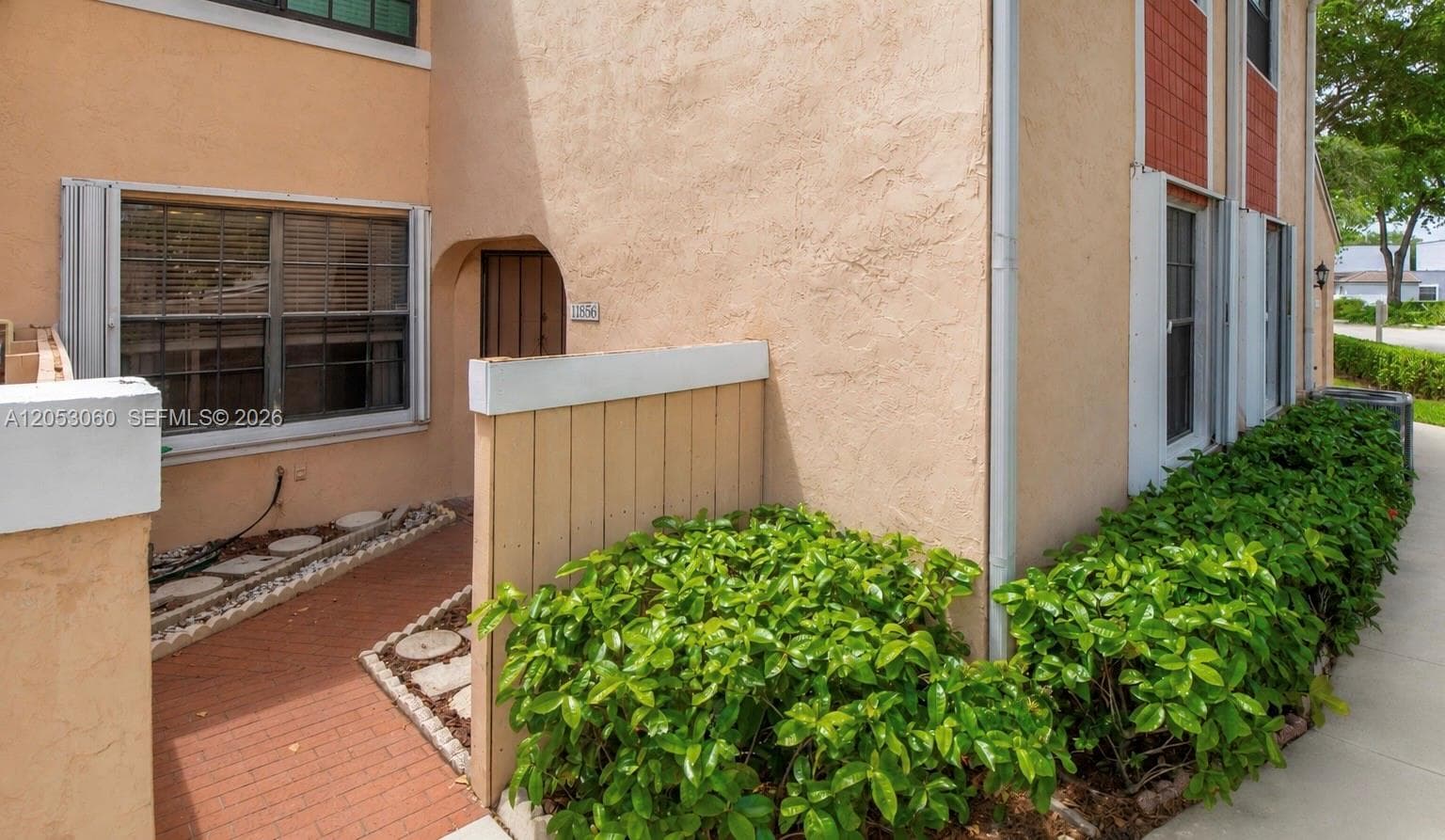 11856 NW 11th St # 11856, Pembroke Pines, FL 33026 — zdjęcie 2