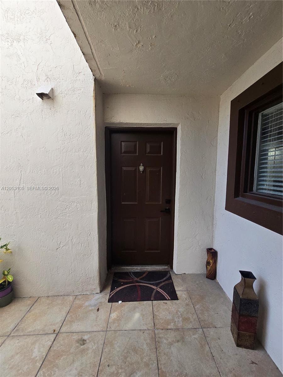 12555 NW 11th Way # 103, Miami, FL 33182 — zdjęcie 3
