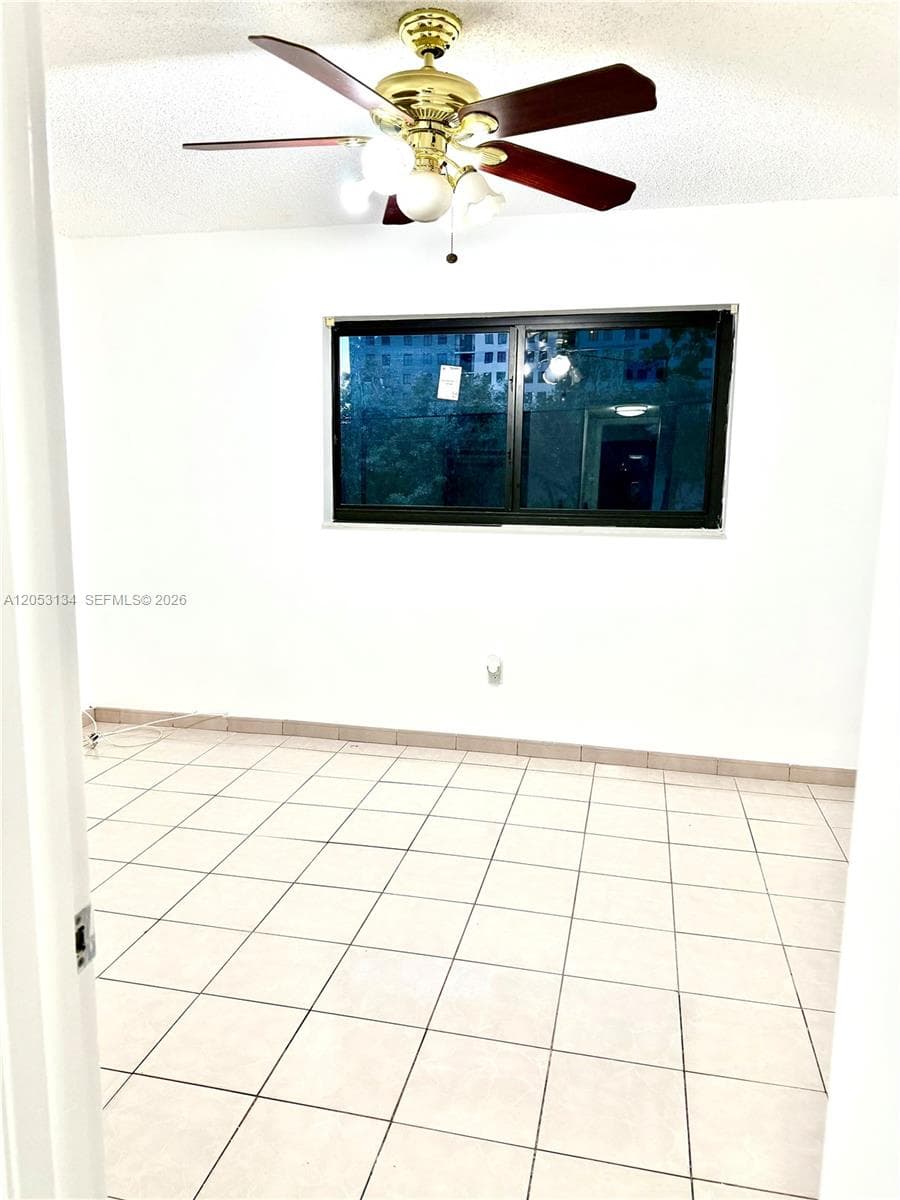 131 SW 109th Ave # L5, Sweetwater, FL 33174 — zdjęcie 3