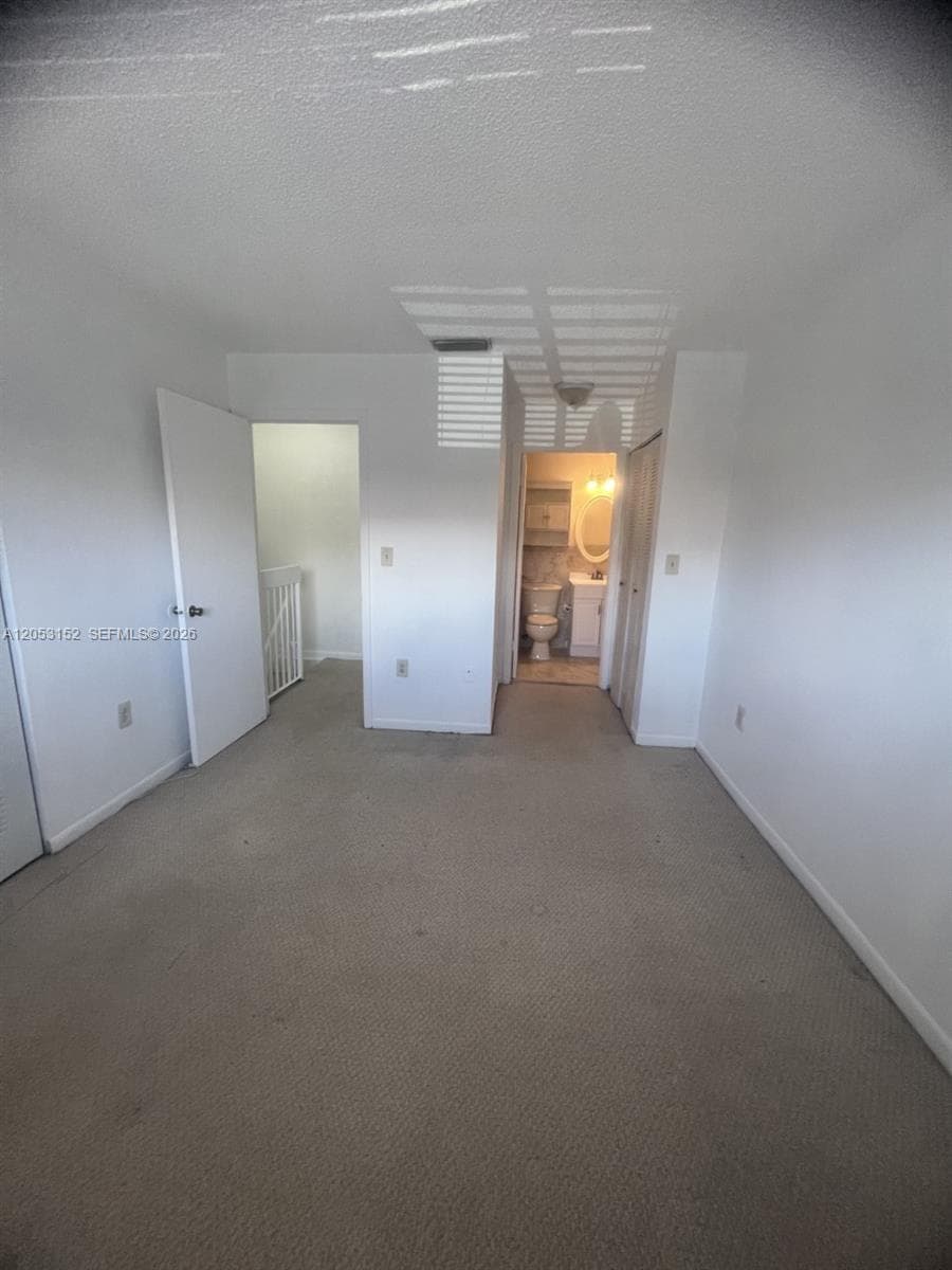 8261 NW 5th  Terr # 329, Miami, FL 33126 — zdjęcie 3