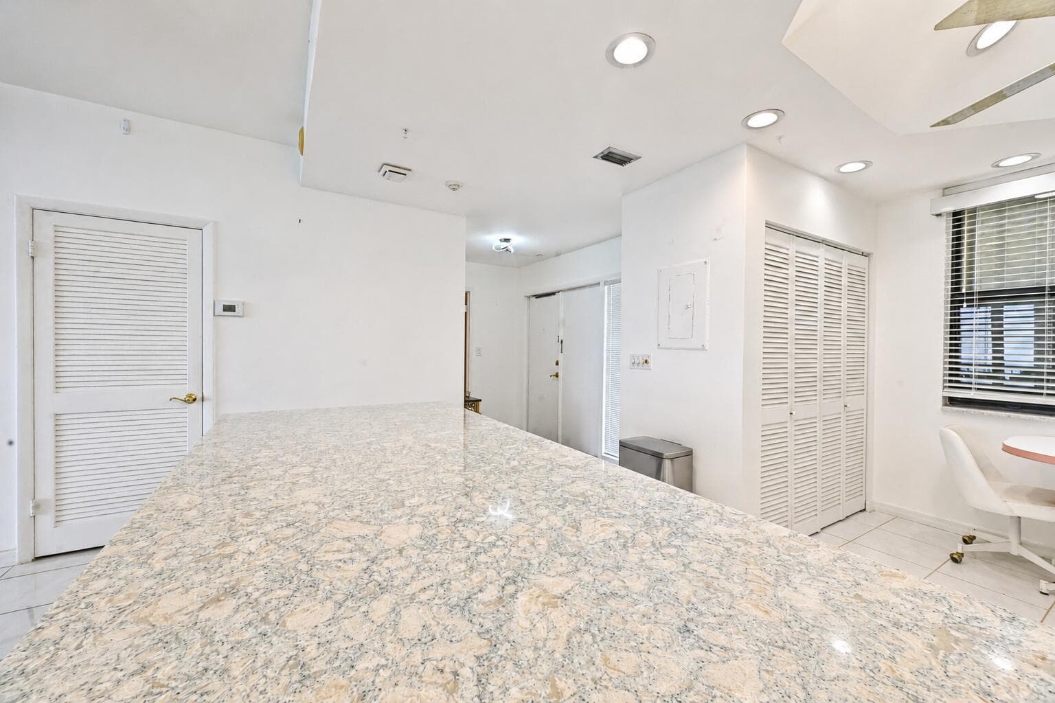 9900 S OCEAN Drive # 1603, Jensen Beach, FL 34957 — zdjęcie 4