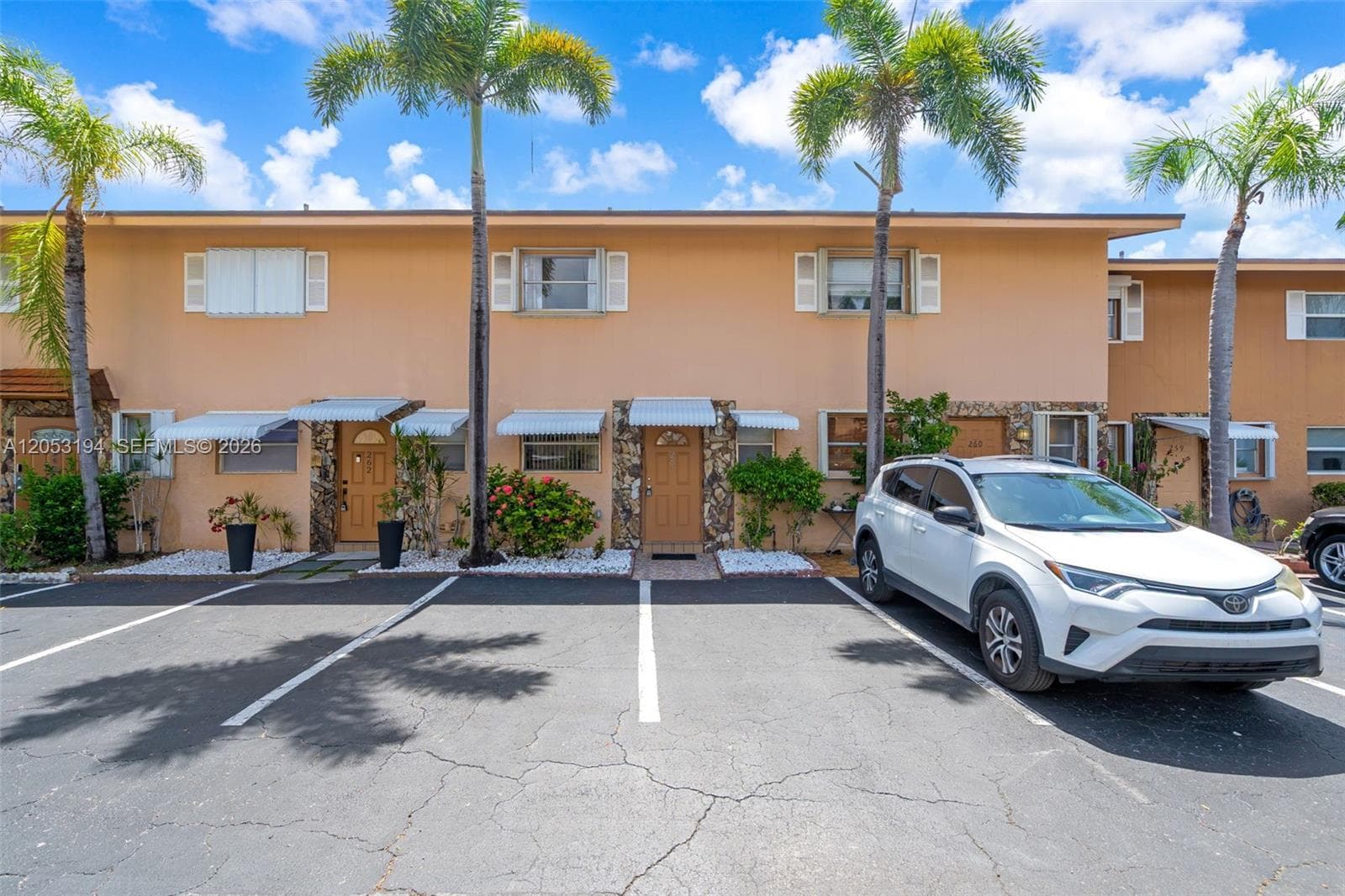 450 SE 7th St # 261, Dania Beach, FL 33004