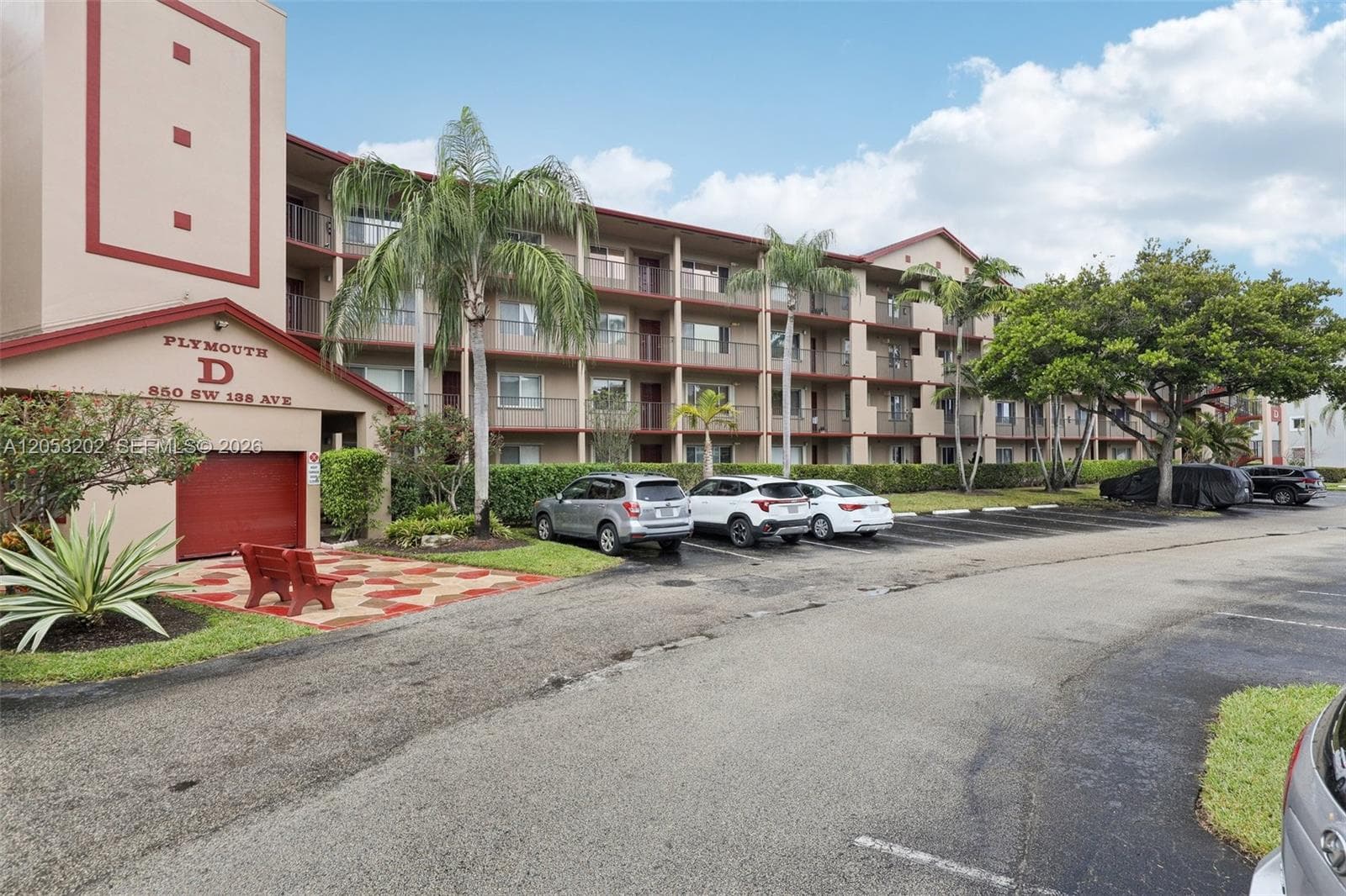 850 SW 138th Ave # 208D, Pembroke Pines, FL 33027