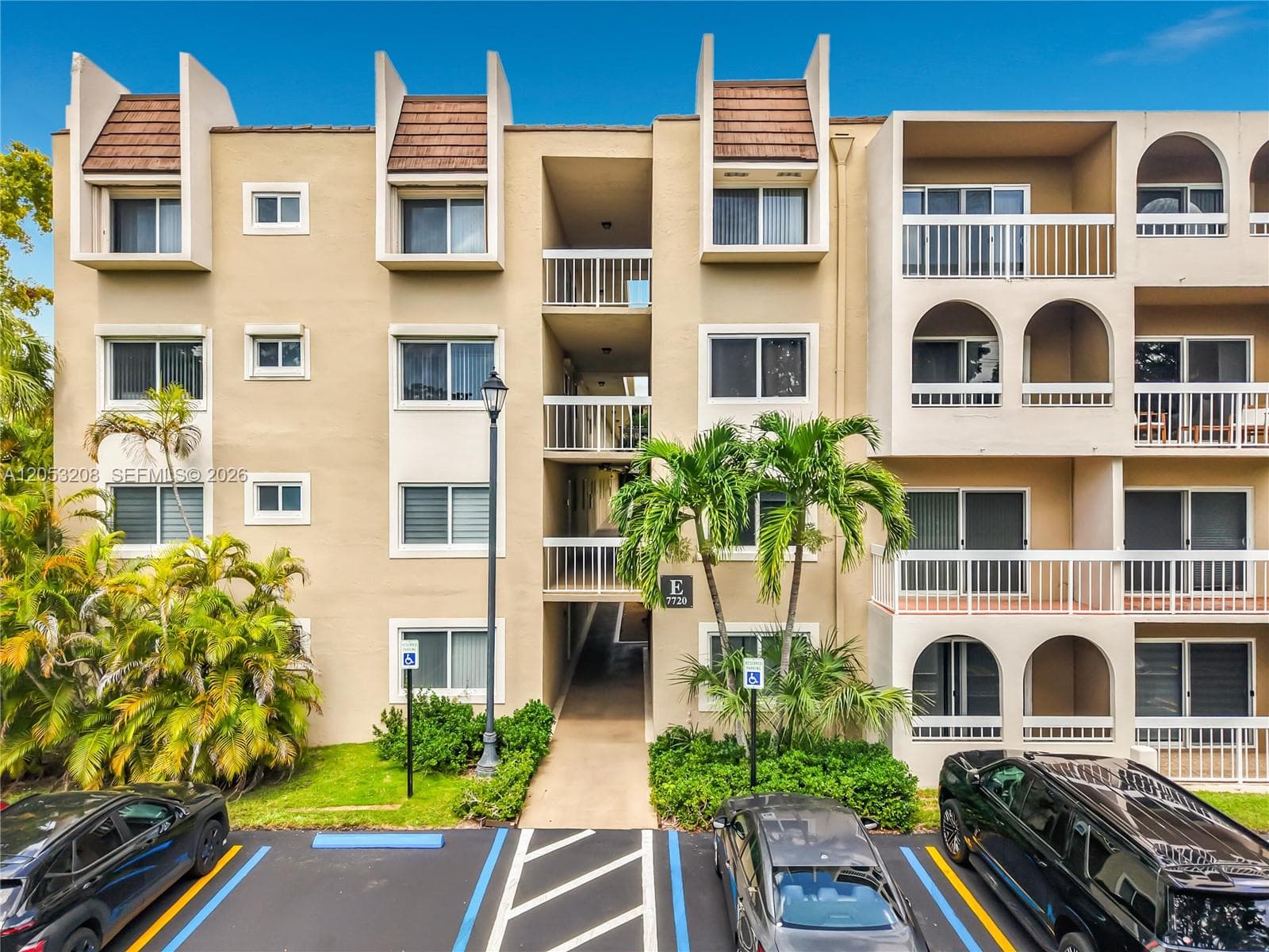 7722 Camino Real # E304, Miami, FL 33143
