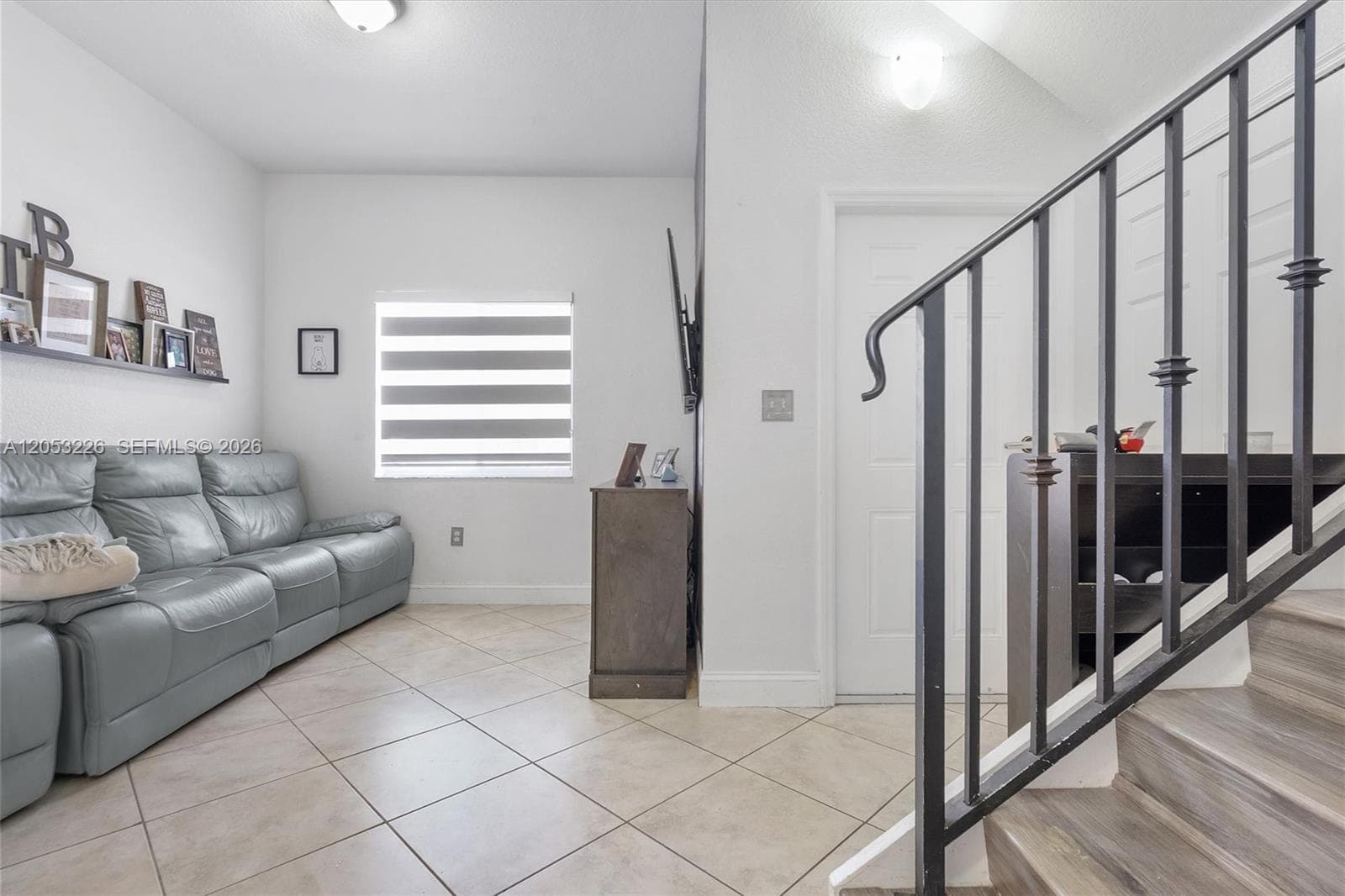 7478 NW 180th Ter, Hialeah, FL 33015 — zdjęcie 5