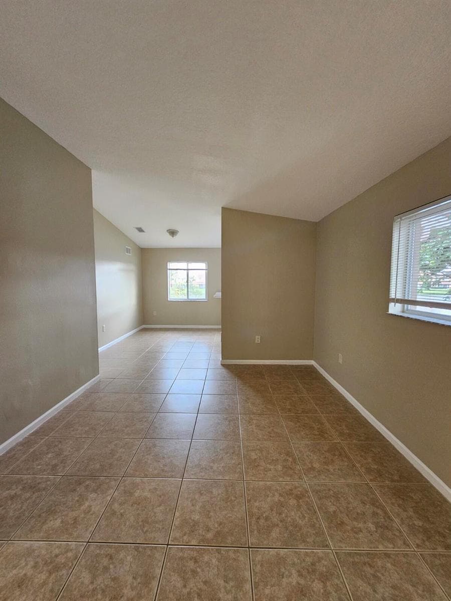3490 Briar Bay Boulevard # 206, West Palm Beach, FL 33411 — zdjęcie 2