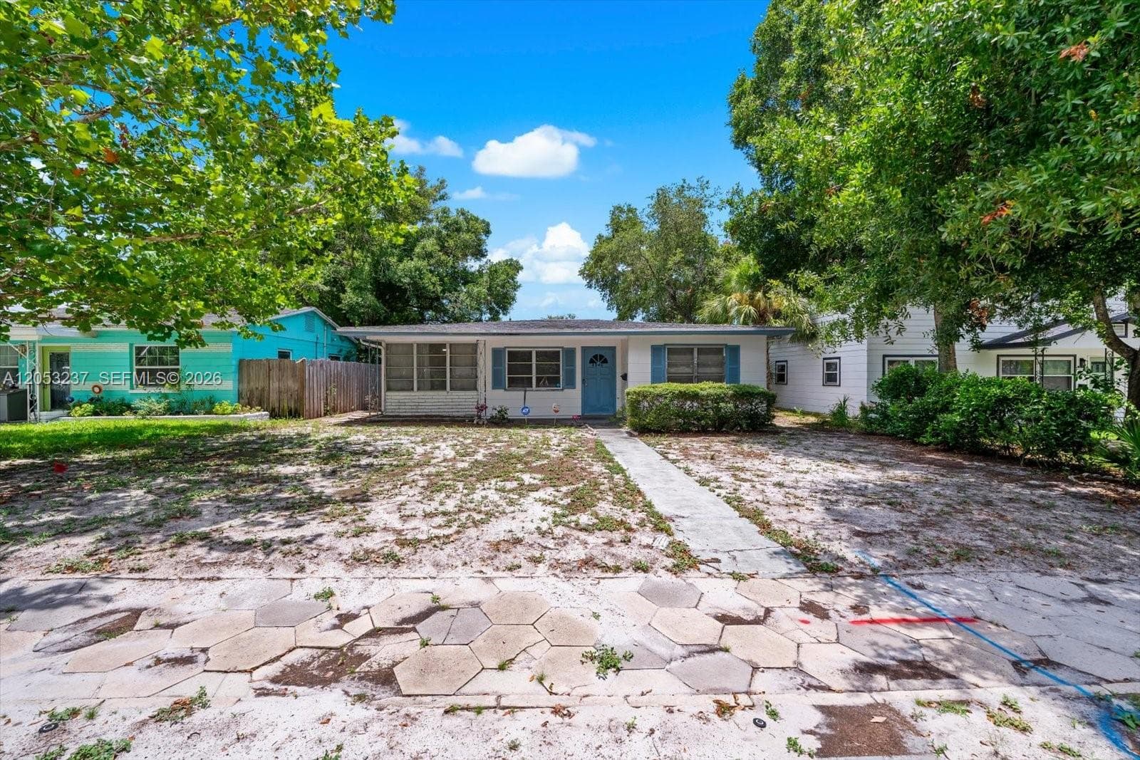 4946 2nd Ave N ST PETERSBURG, Other City - In The State Of Florida, FL 33710 — zdjęcie 3