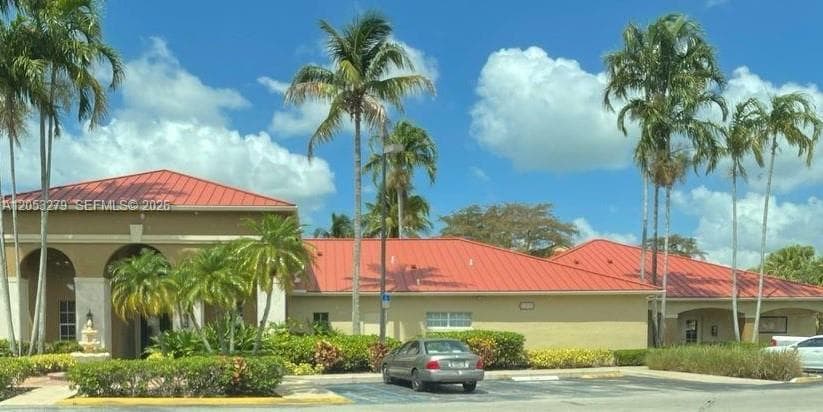 18304 NW 68th Ave # M, Hialeah, FL 33015 — zdjęcie 3