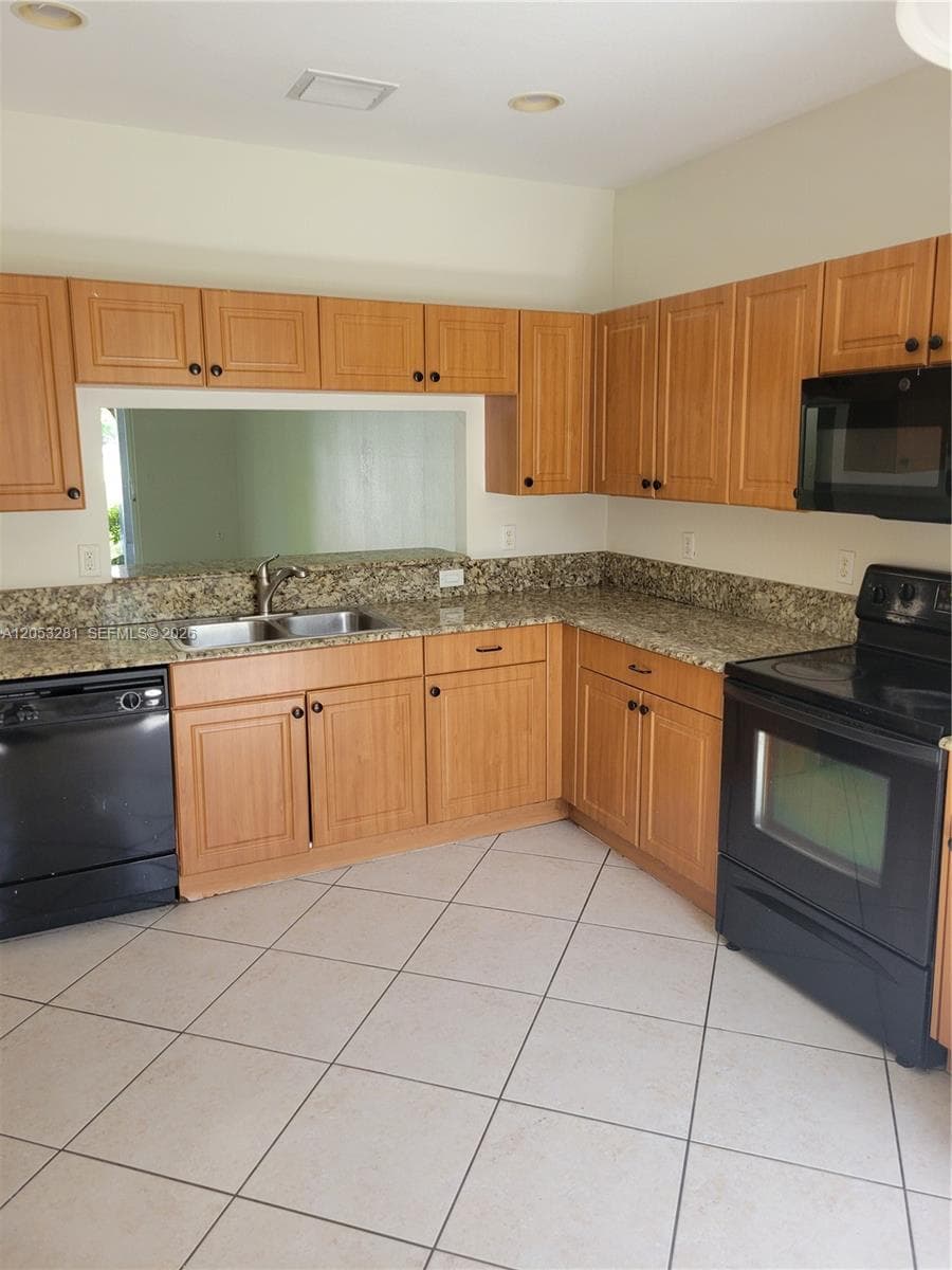 2578 SW 82 AV # 101, Miramar, FL 33025 — zdjęcie 3
