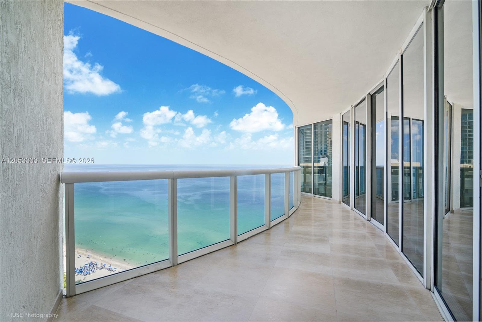 17201 Collins Ave # 2502, Sunny Isles Beach, FL 33160 — zdjęcie 4