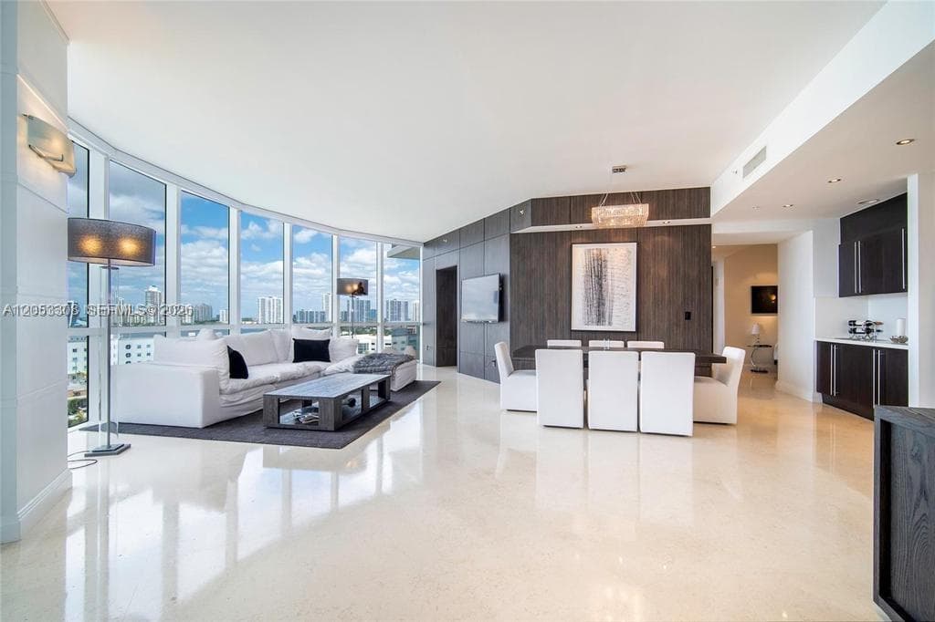 18101 Collins Ave # 1101, Sunny Isles Beach, FL 33160 — zdjęcie 3