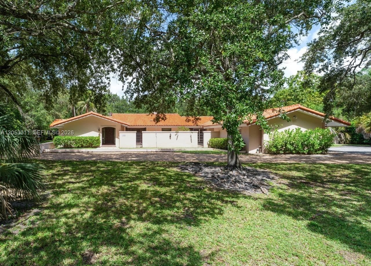 11950 SW 67 Ct, Pinecrest, FL 33156