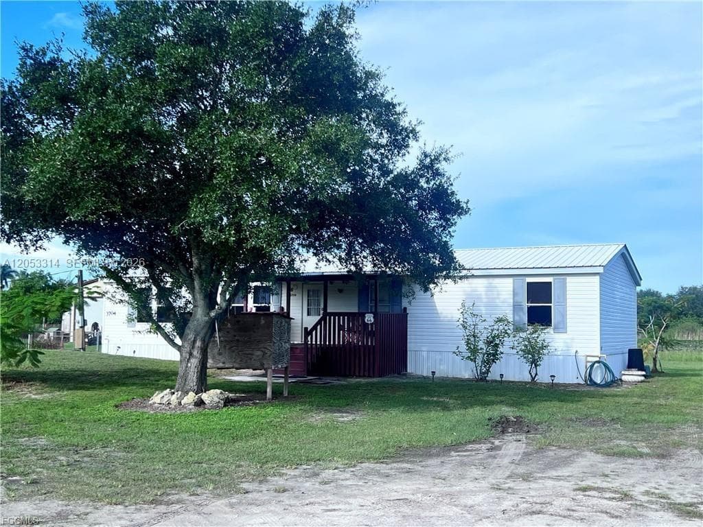 3704 Dustin, La Belle, FL 33935 — zdjęcie 2