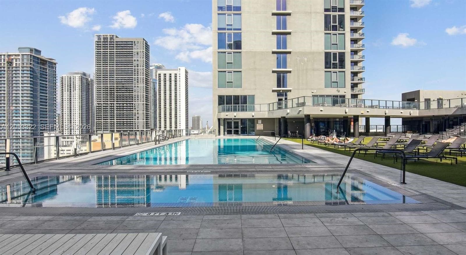 230 NE 4th Street # J1, Miami, FL 33132 — zdjęcie 3