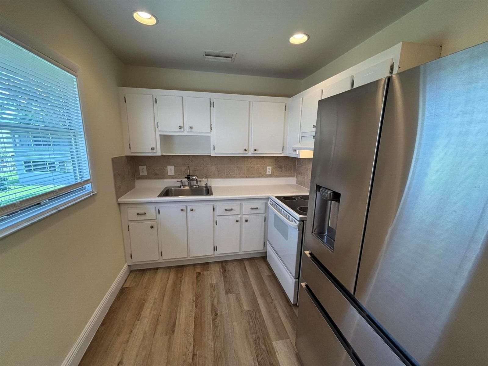 652 Flanders N, Delray Beach, FL 33484 — zdjęcie 4