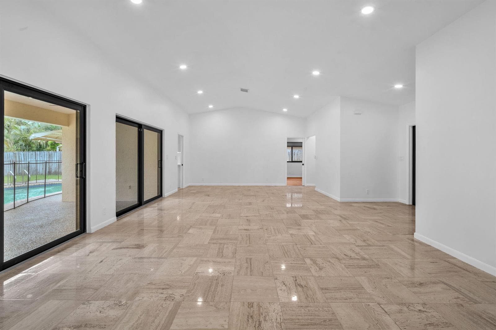 3020 N 34TH Street, Hollywood, FL 33021 — zdjęcie 5