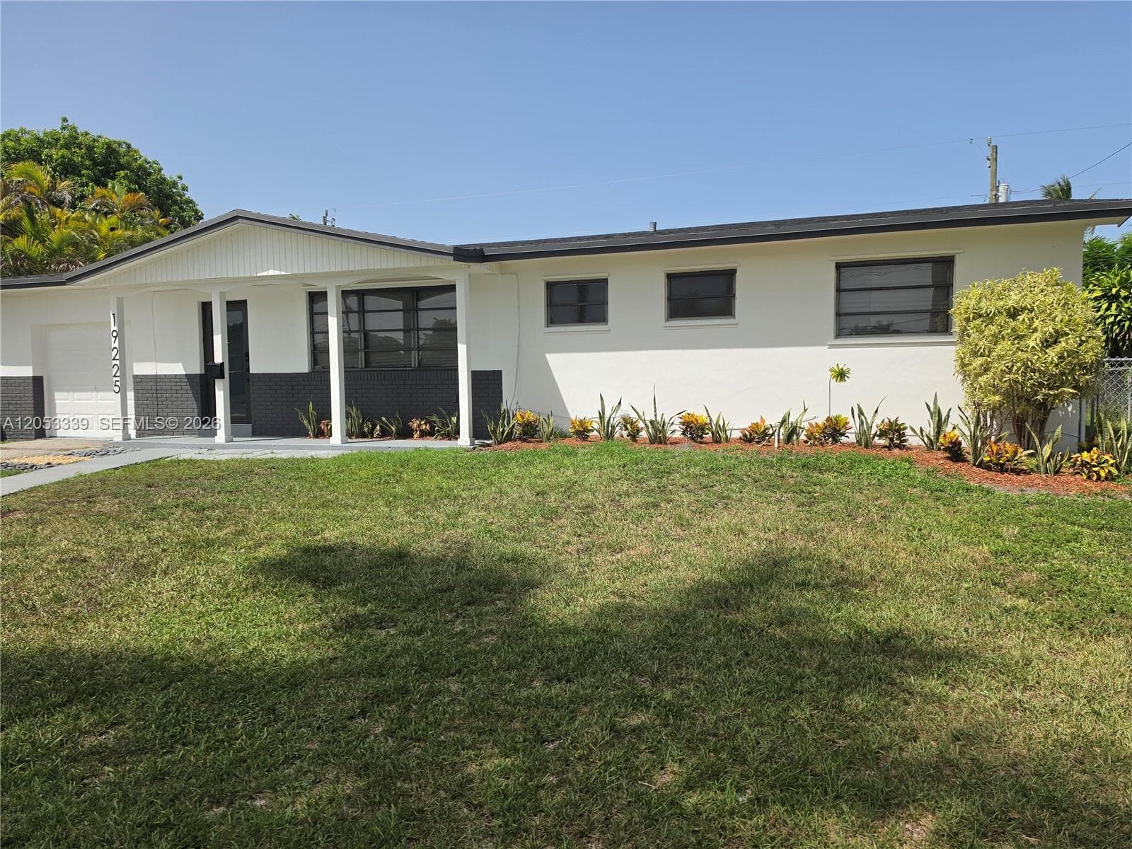 19225 Franjo Rd, Cutler Bay, FL 33157 — zdjęcie 4