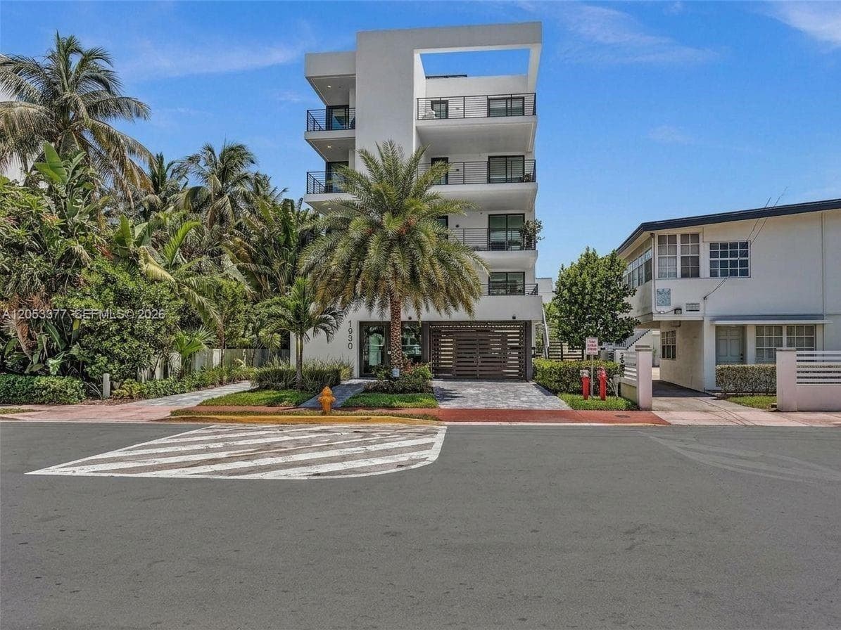 1930 Bay Dr # PH 2, Miami Beach, FL 33141 — zdjęcie 3