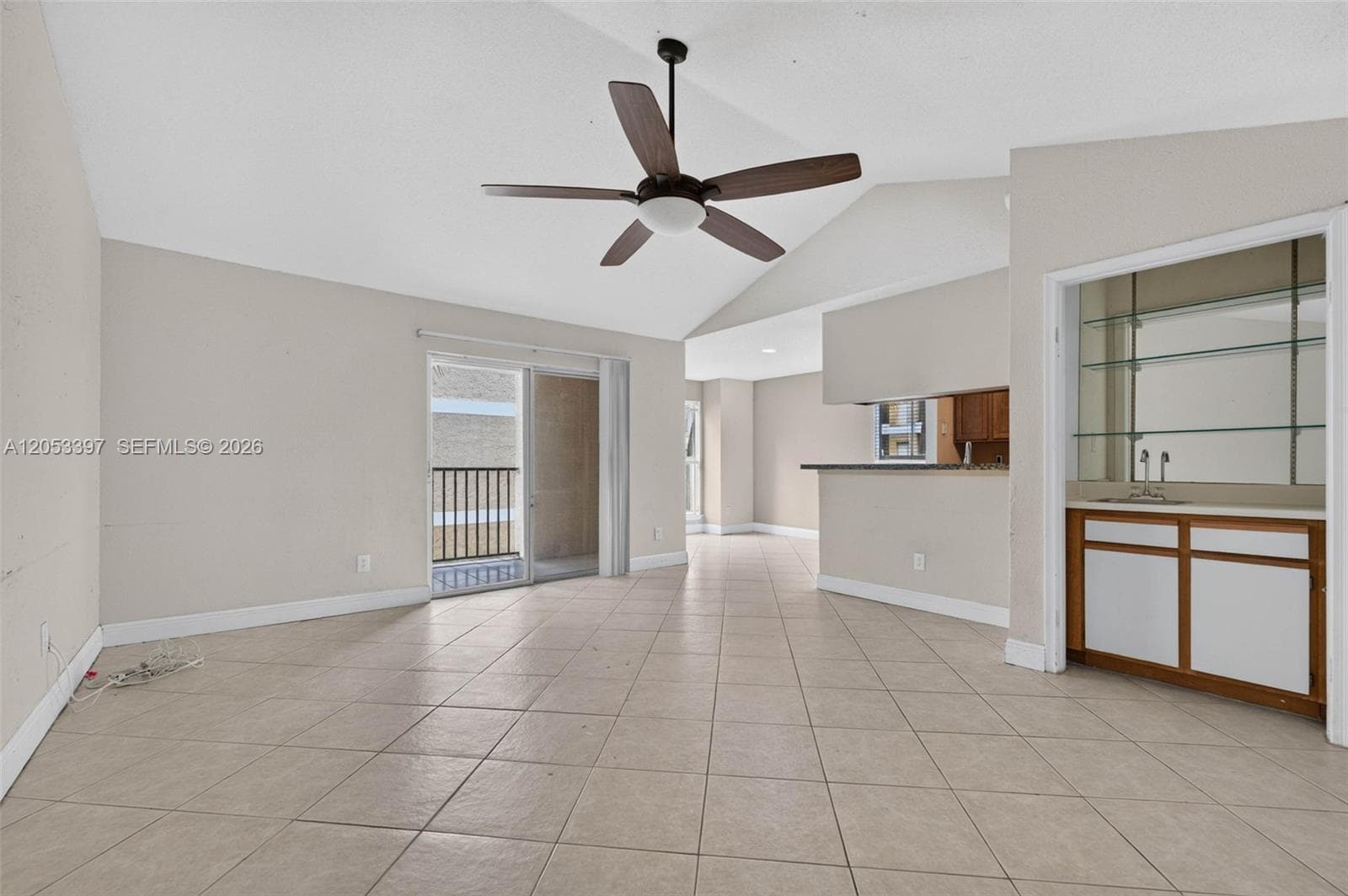 995 Riverside Dr # 120, Coral Springs, FL 33071