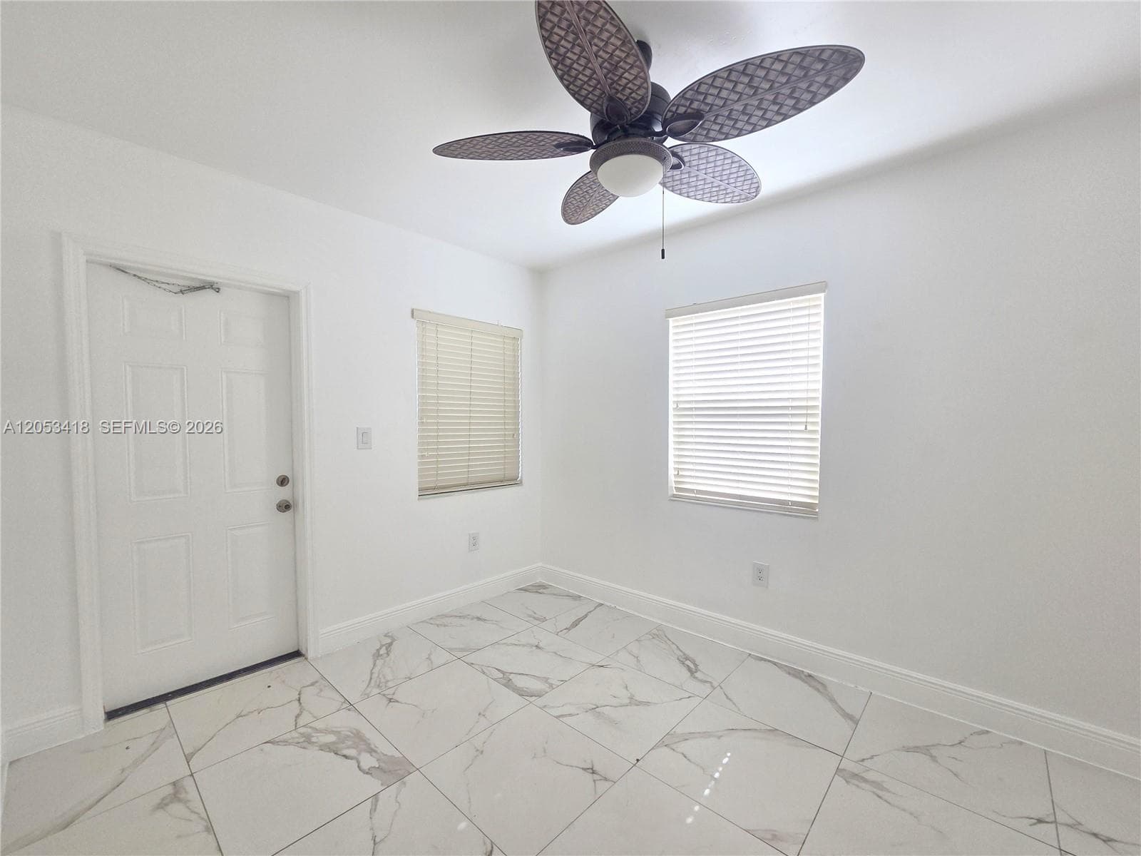 1767 NW 3rd Ave # 4, Miami, FL 33136 — zdjęcie 2