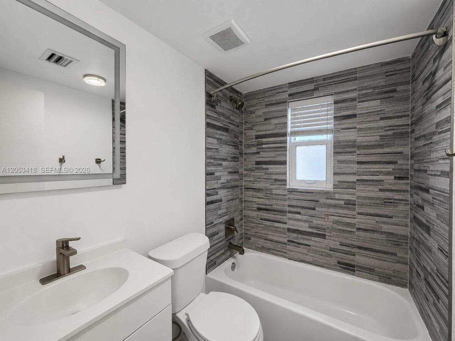1767 NW 3rd Ave # 4, Miami, FL 33136 — zdjęcie 3