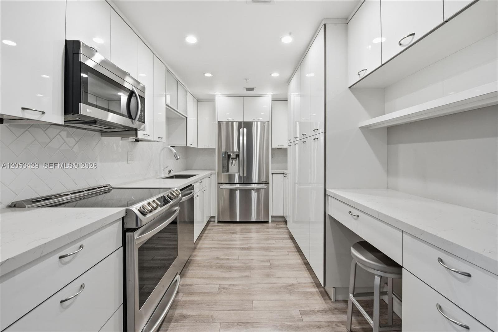 90 Edgewater Dr # 225, Coral Gables, FL 33133 — zdjęcie 4