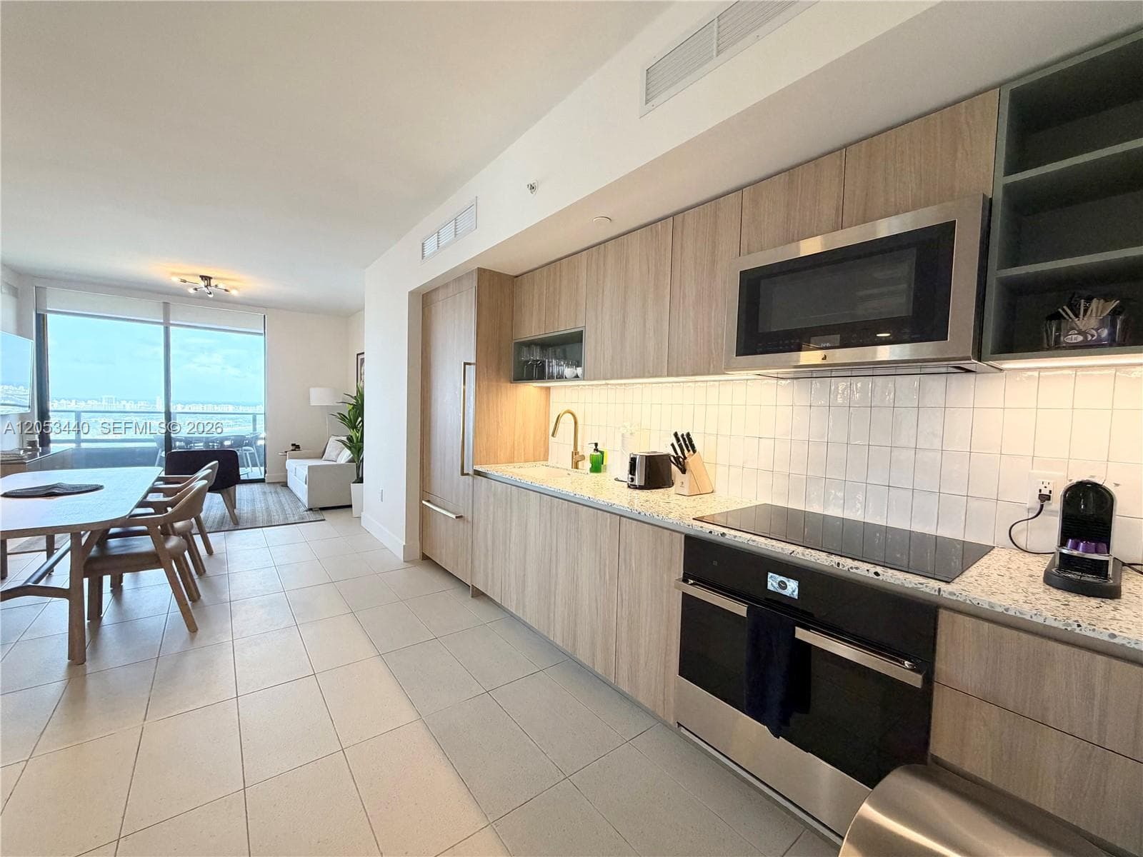 159 NE 6th St # 3215, Miami, FL 33132 — zdjęcie 2
