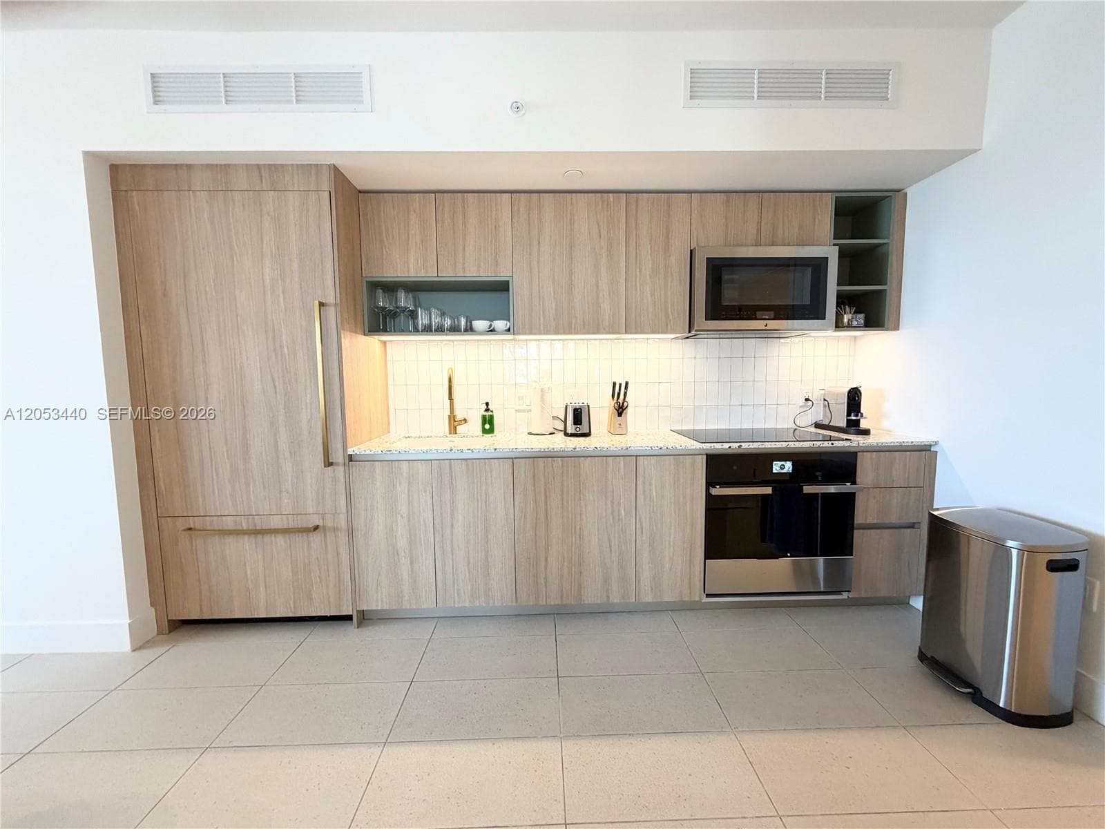 159 NE 6th St # 3215, Miami, FL 33132