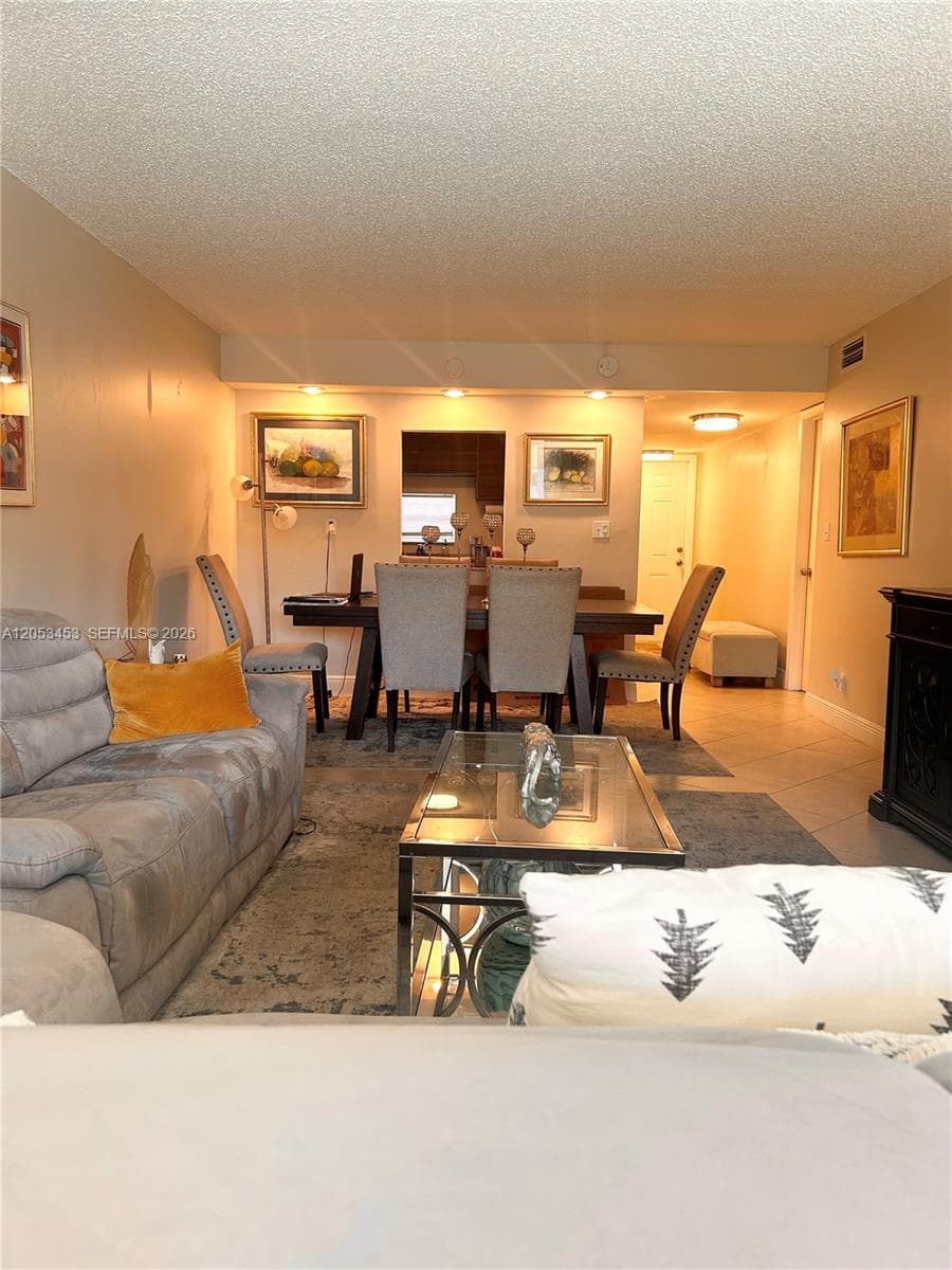 361 S Hollybrook Dr # 104, Pembroke Pines, FL 33025 — zdjęcie 3