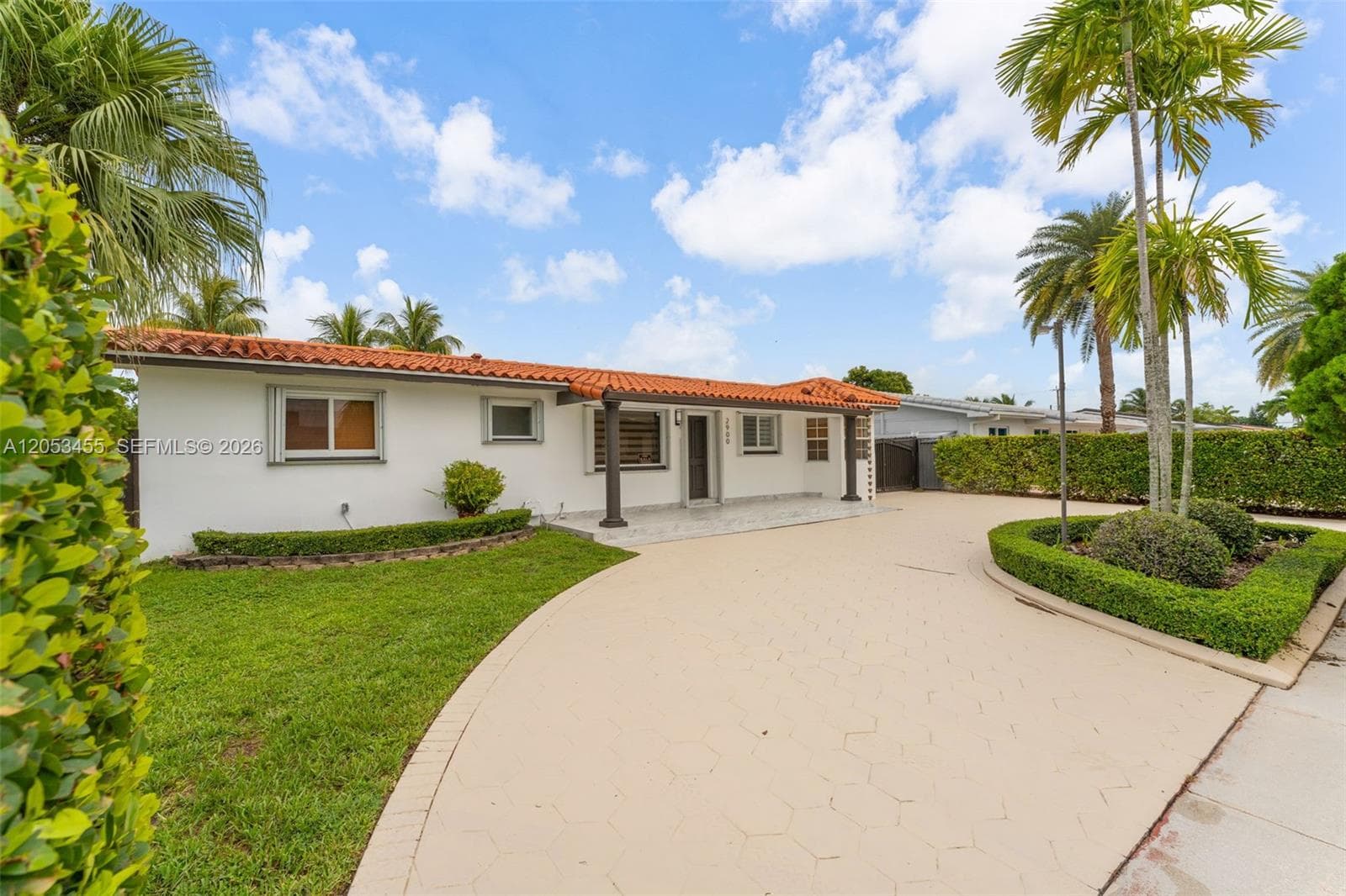 2900 SW 98th Ave, Miami, FL 33165