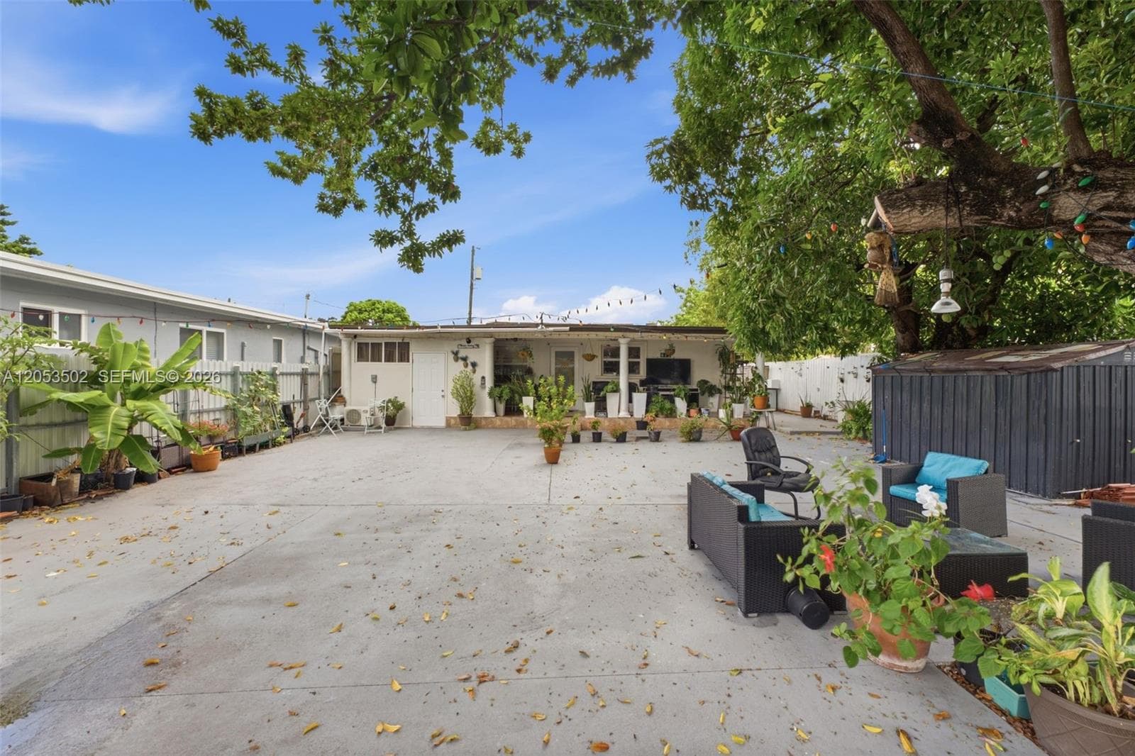 419 SE 3rd St, Hialeah, FL 33010 — zdjęcie 2