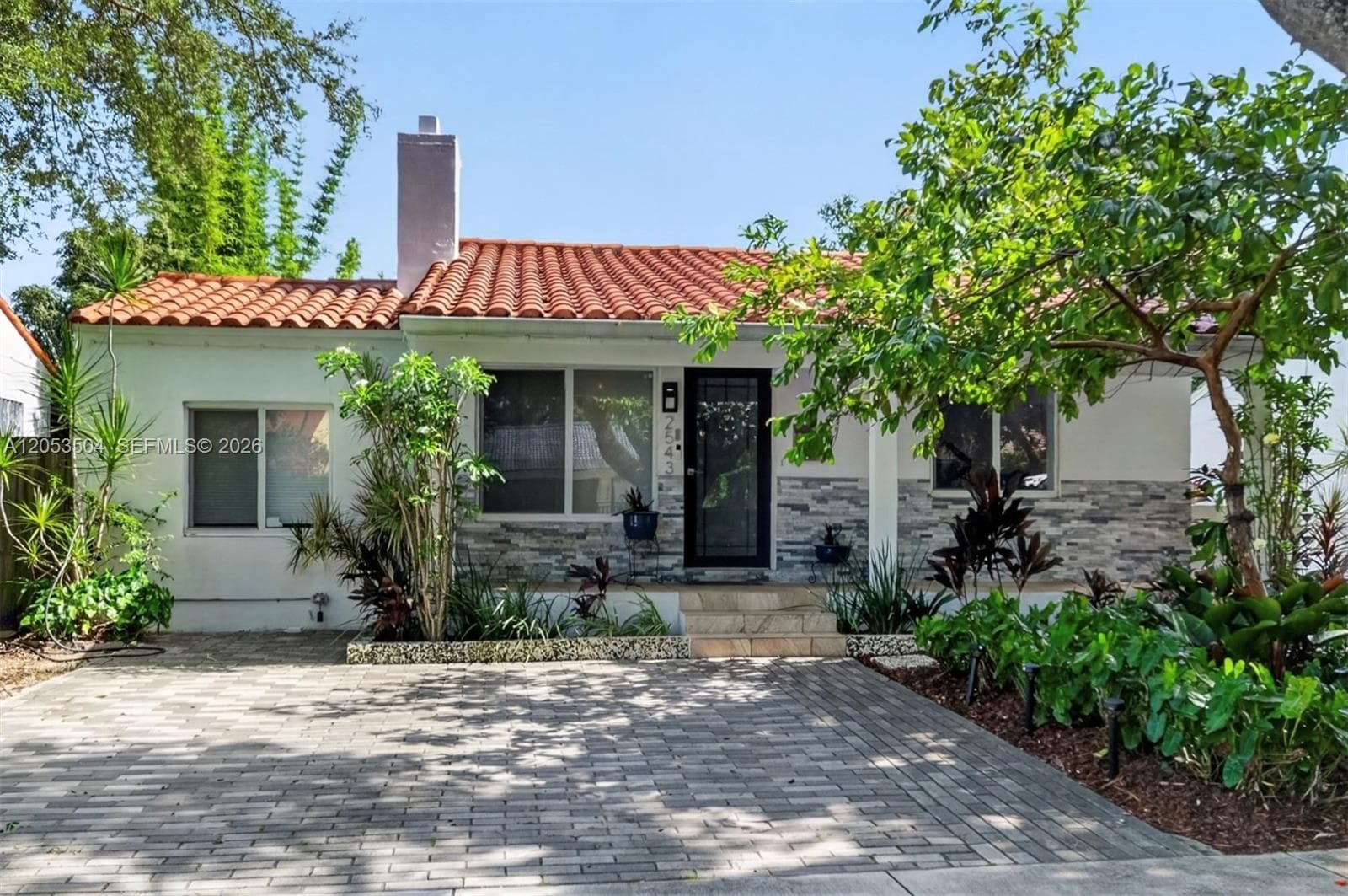 2543 SW 15th St, Miami, FL 33145