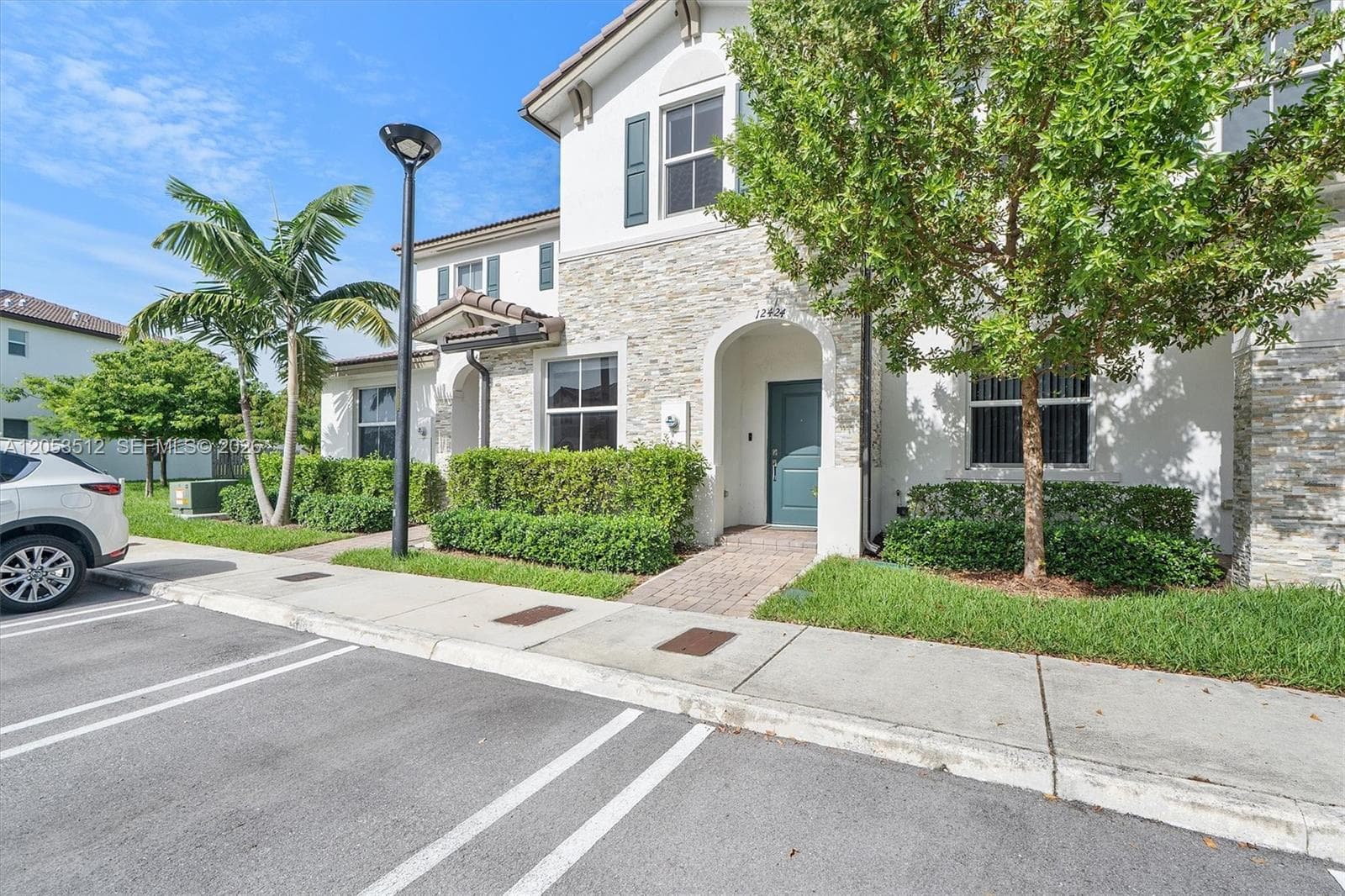 12424 NW 23rd Ct, Miami, FL 33167 — zdjęcie 2
