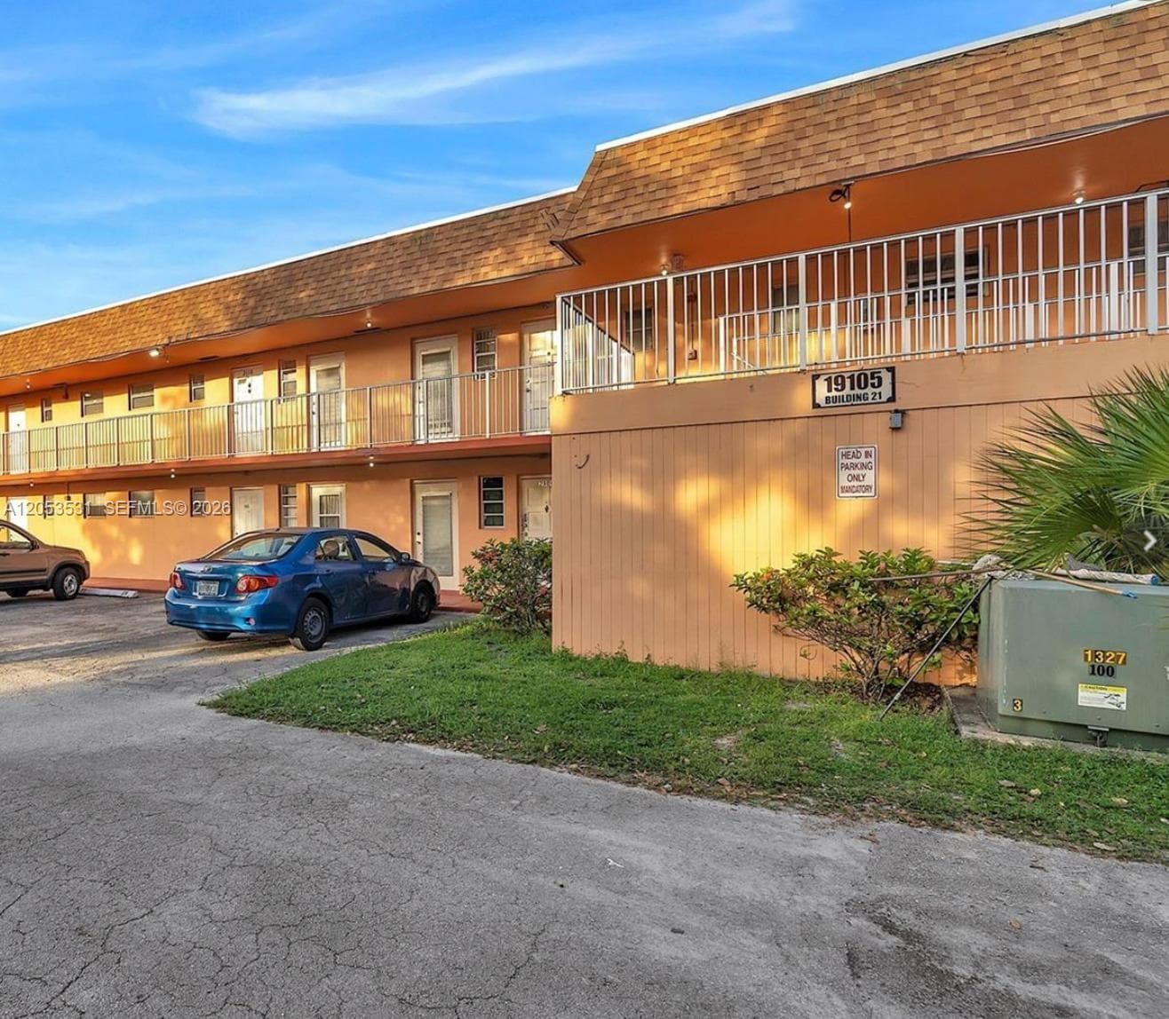19105 NE 2nd Ave # 2118, Miami, FL 33179 — zdjęcie 2