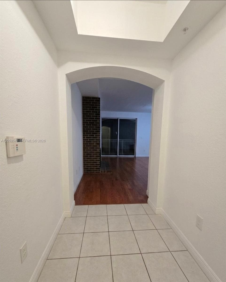 8936 W Flagler St # 204, Miami, FL 33174 — zdjęcie 2