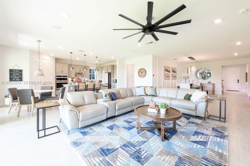 10305 SW Captiva Dr, Port St. Lucie, FL 34987 — zdjęcie 3