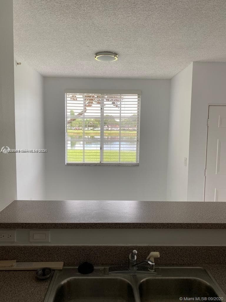 7980 N Nob Hill Rd # 102, Tamarac, FL 33321 — zdjęcie 5