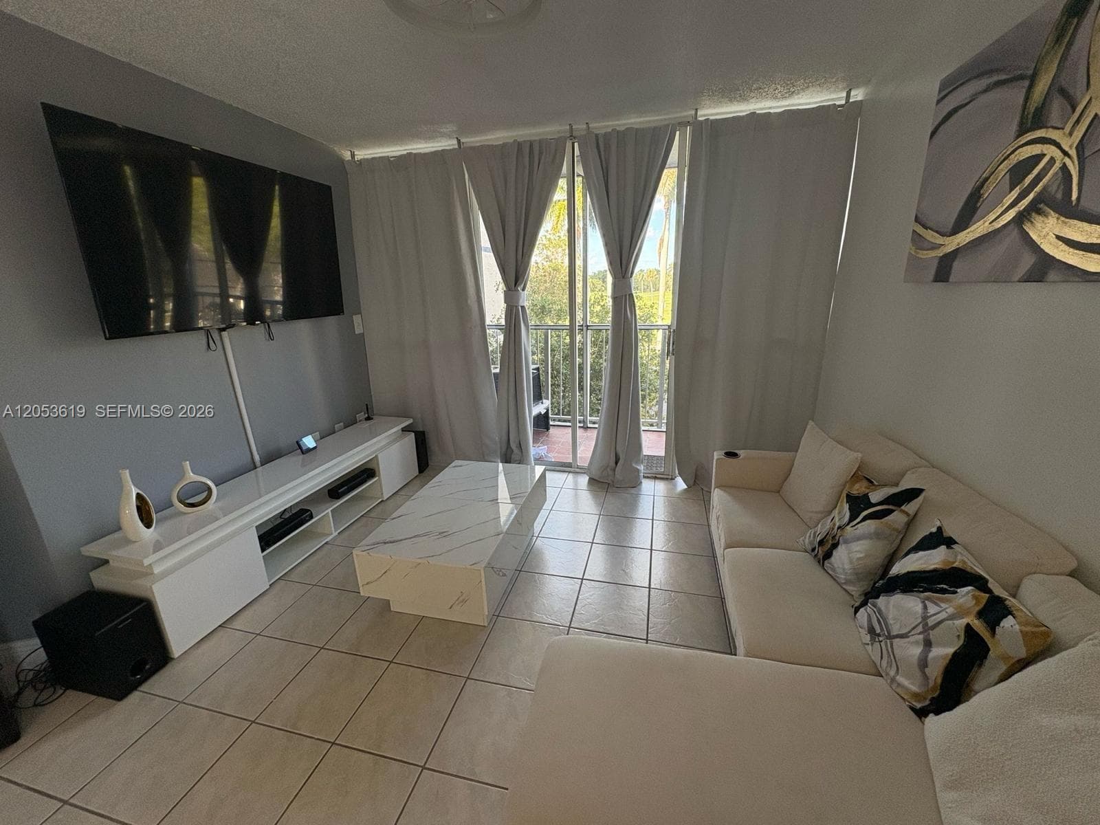 7035 NW 186th St # D302, Hialeah, FL 33015 — zdjęcie 3
