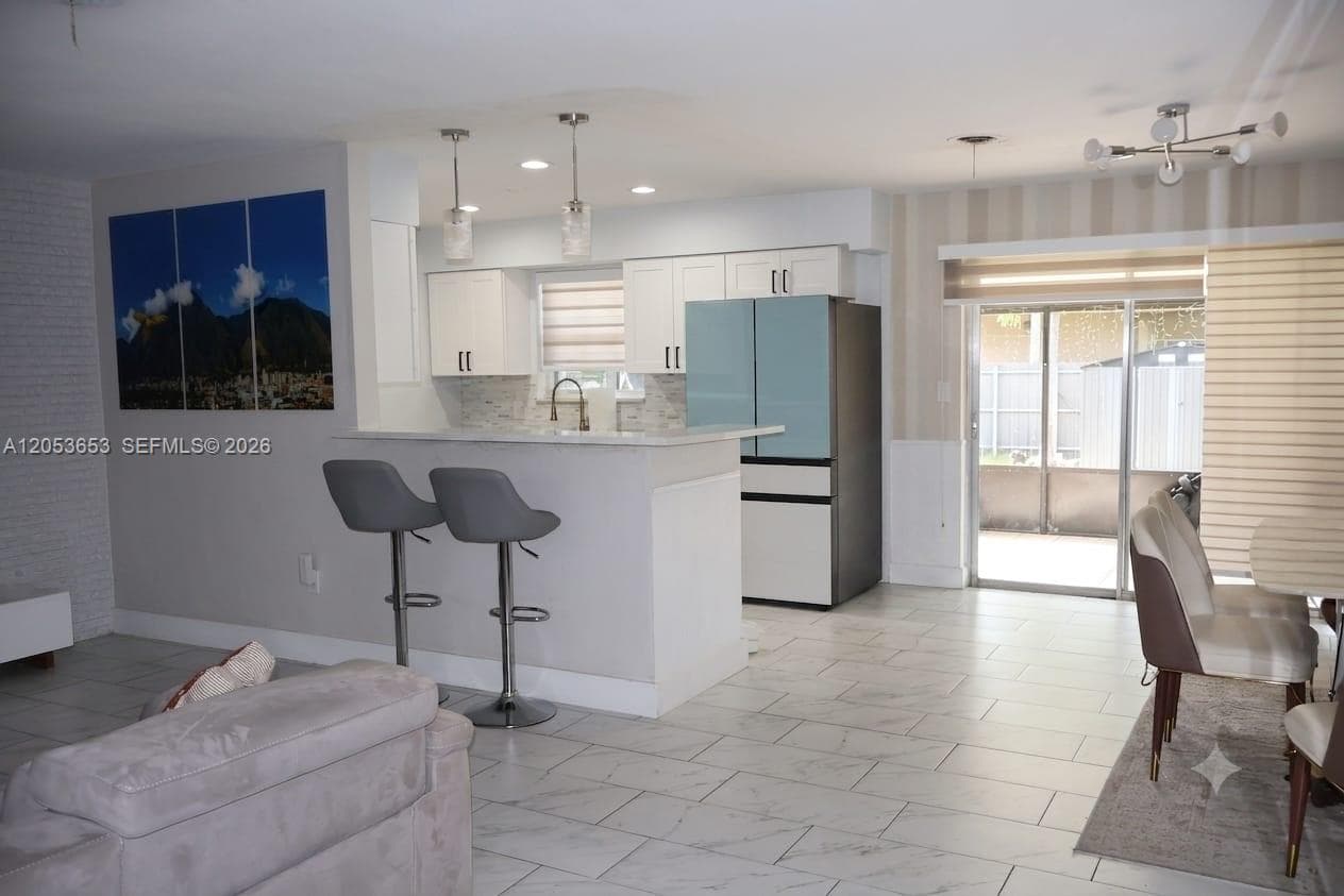 351 NW 206th Ter, Miami Gardens, FL 33169 — zdjęcie 2