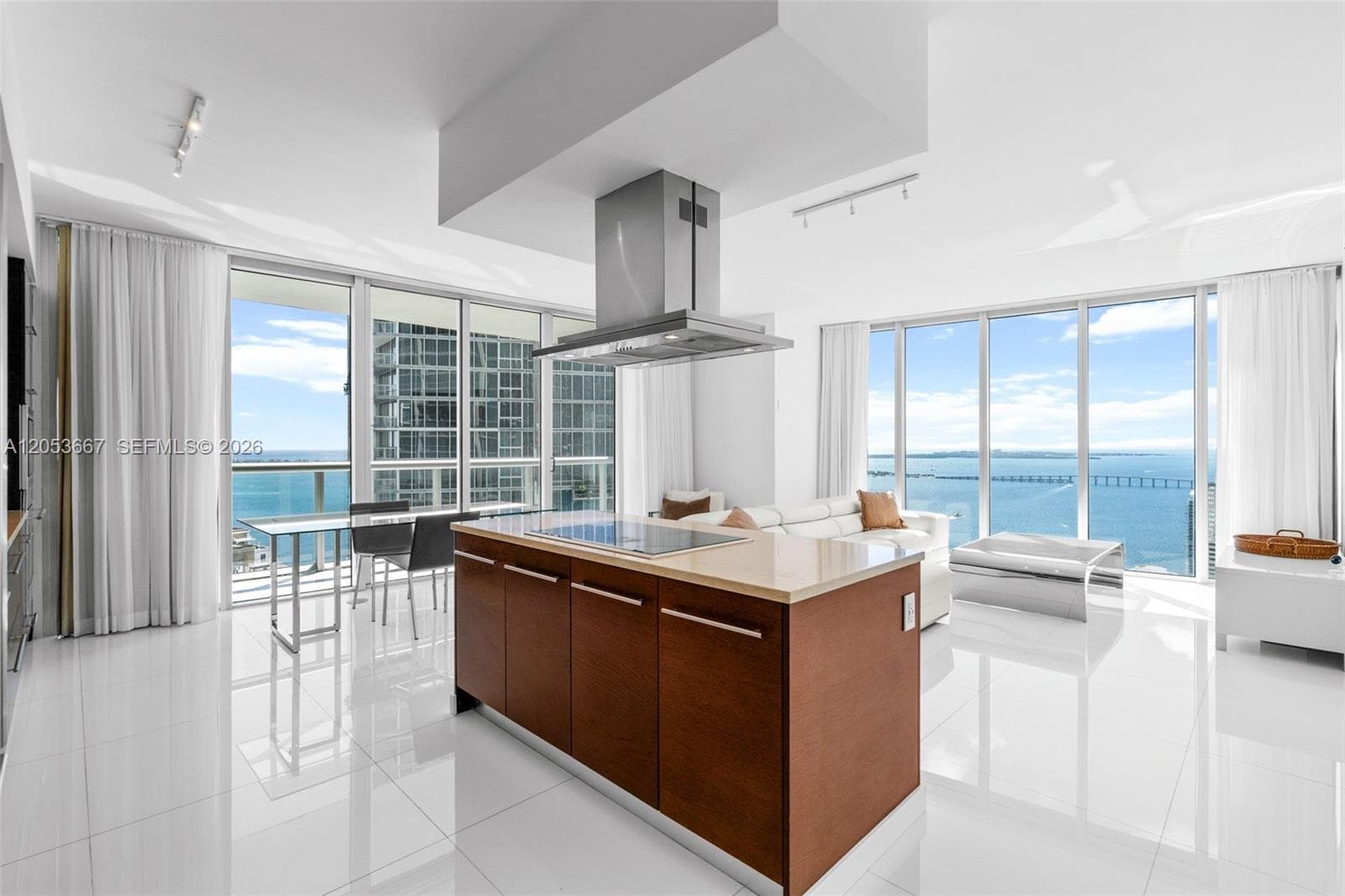 485 Brickell Ave # 4410, Miami, FL 33131 — zdjęcie 2