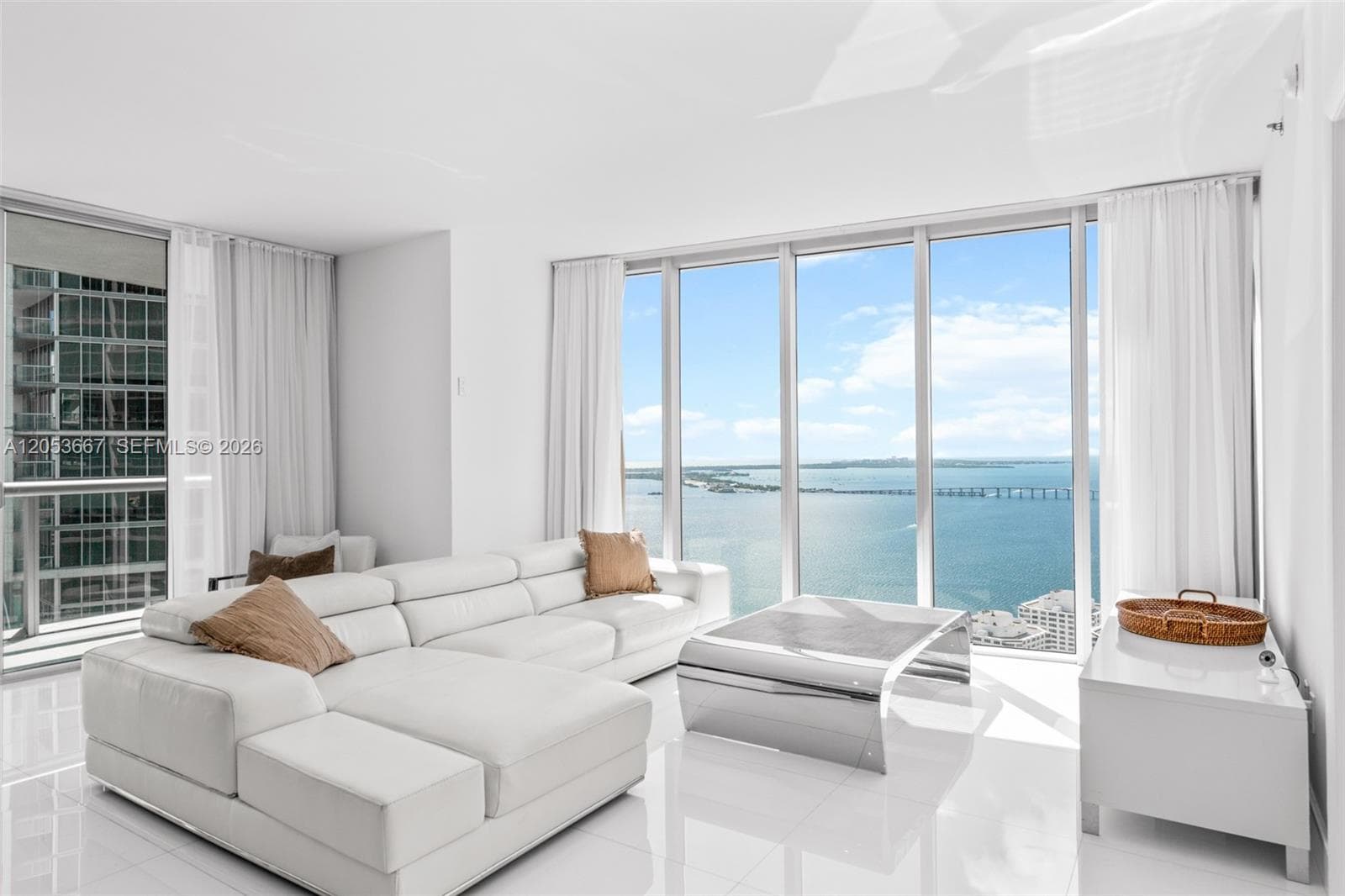 485 Brickell Ave # 4410, Miami, FL 33131 — zdjęcie 5