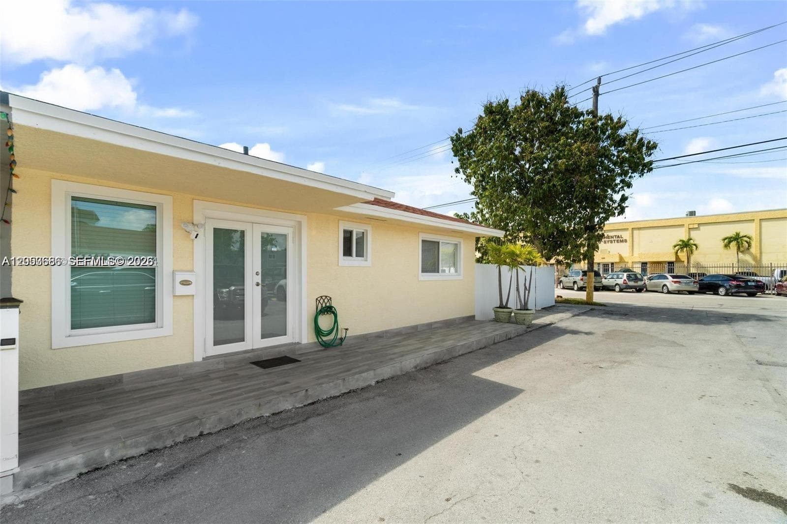 330 W 74th Pl # 330, Hialeah, FL 33014 — zdjęcie 3