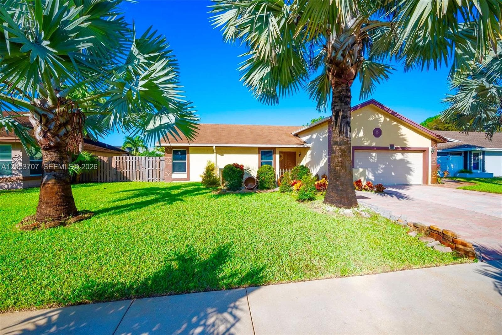 4921 NW 83rd Ave, Lauderhill, FL 33351 — zdjęcie 3