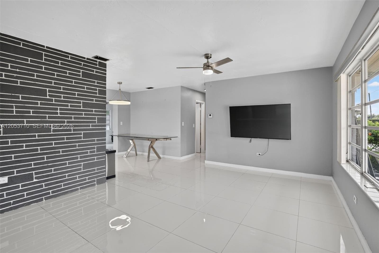 2331 Flamingo Dr, Miramar, FL 33023 — zdjęcie 4