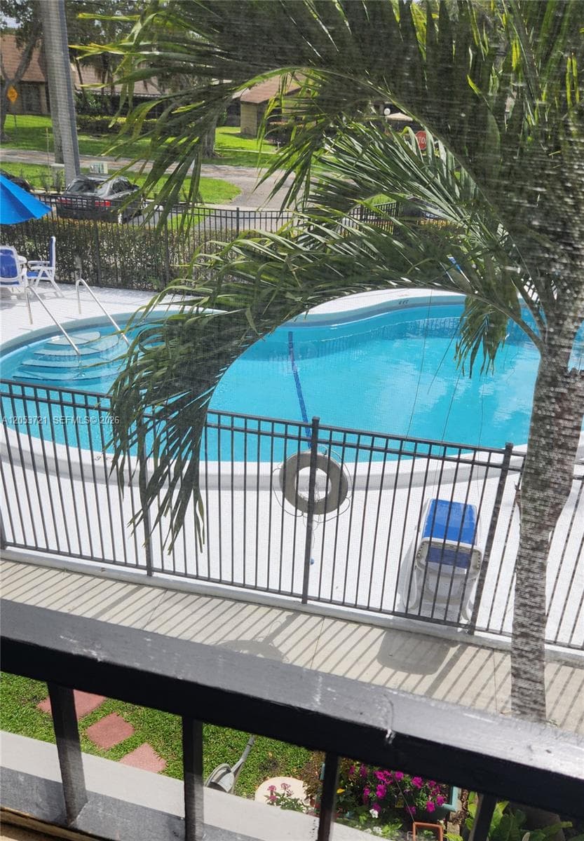 3811 NW 84th Ave # 2B, Sunrise, FL 33351