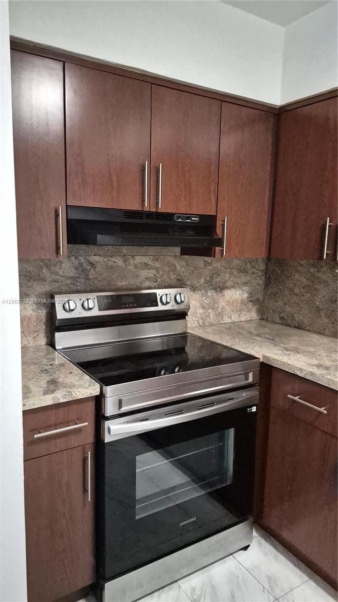 7220 Pembroke Rd # 8, Miramar, FL 33023