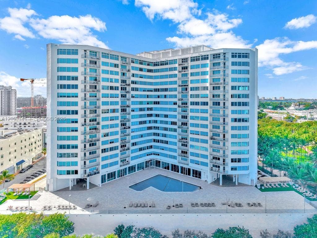 7135 Collins Ave # 435, Miami Beach, FL 33141