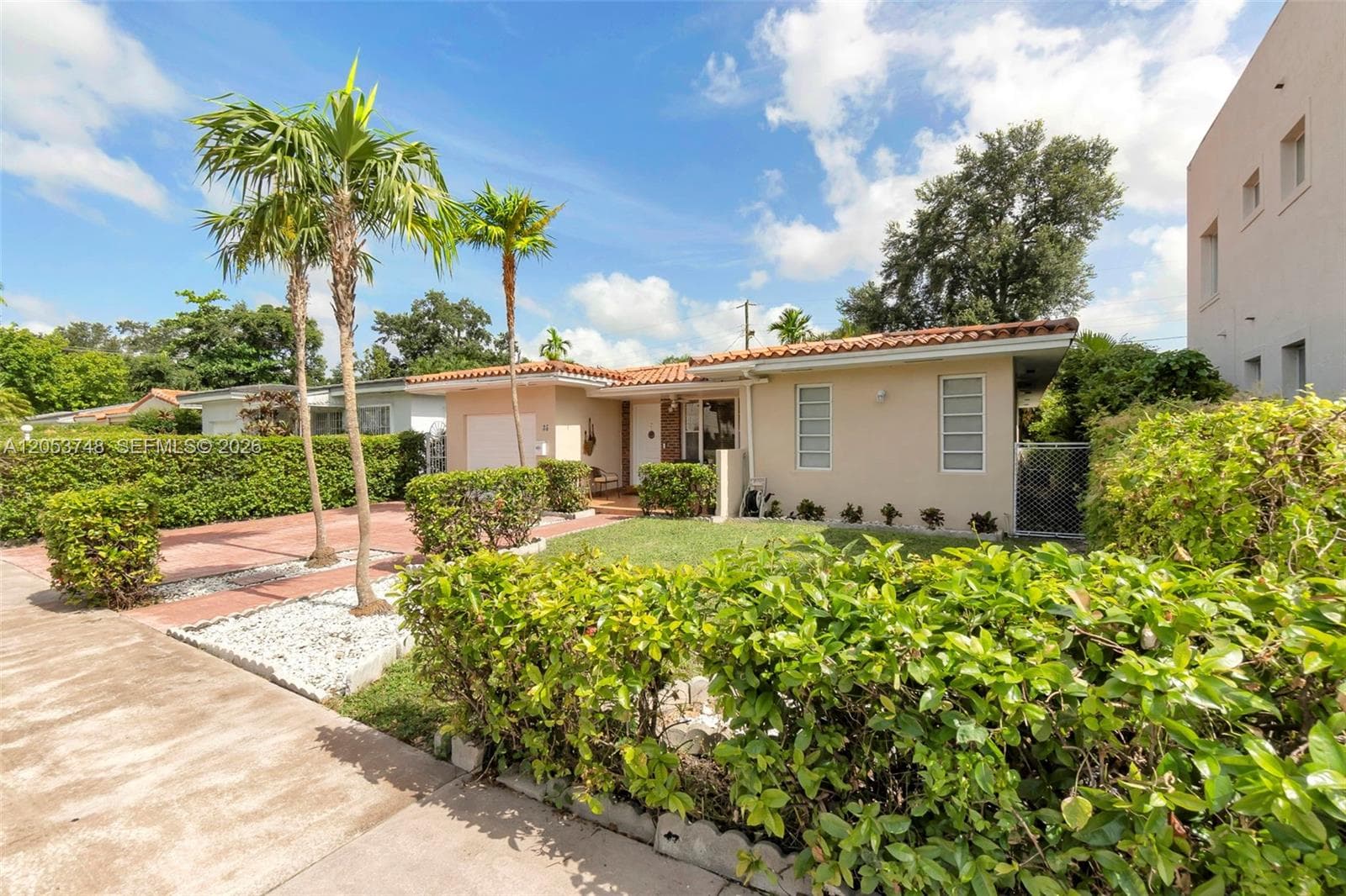 35 Oviedo Ave, Coral Gables, FL 33134 — zdjęcie 3
