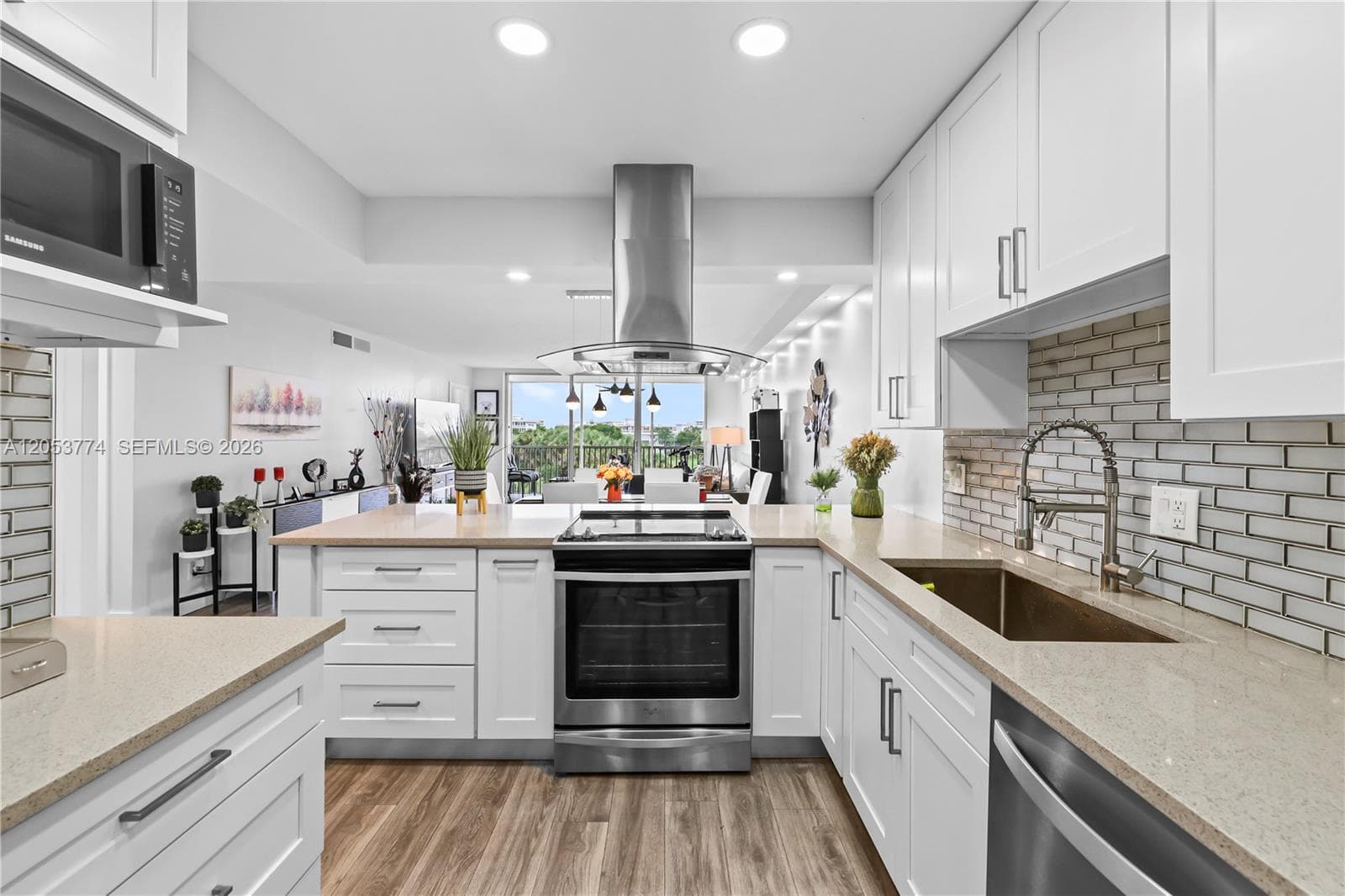 2661 S Course Dr # 510, Pompano Beach, FL 33069